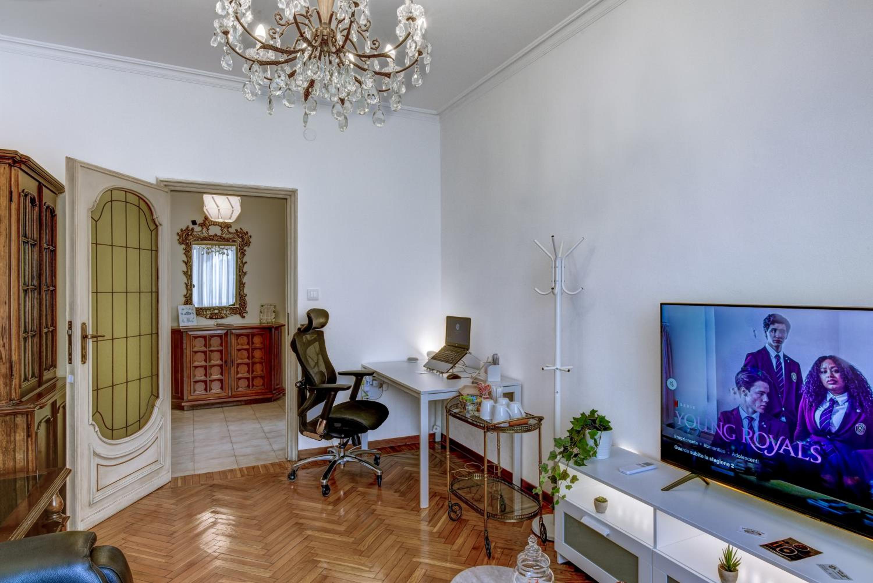One-Bedroom Apartment - Photo 16