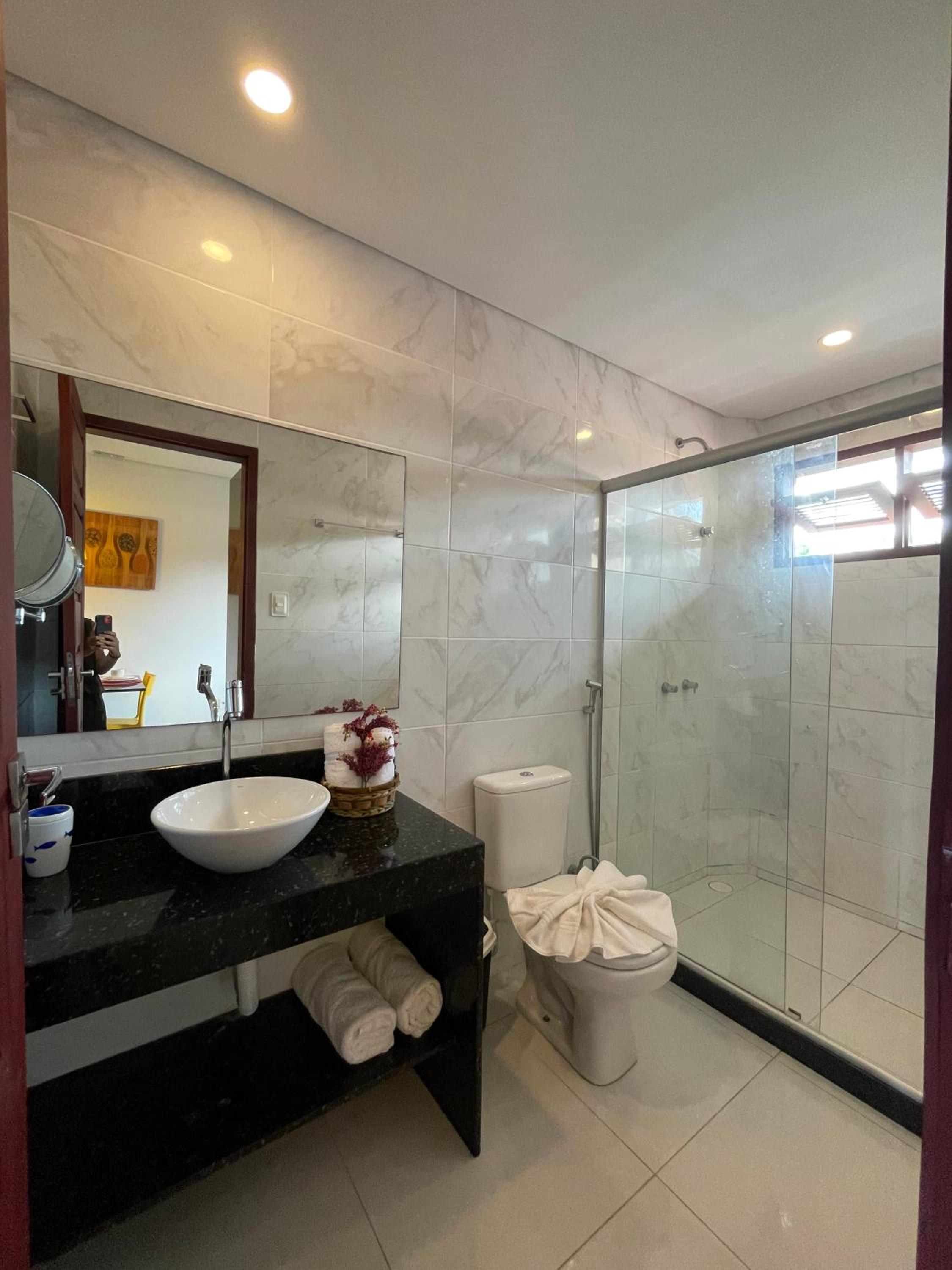 Two-Bedroom Deluxe Apartment with Balcony photo 1