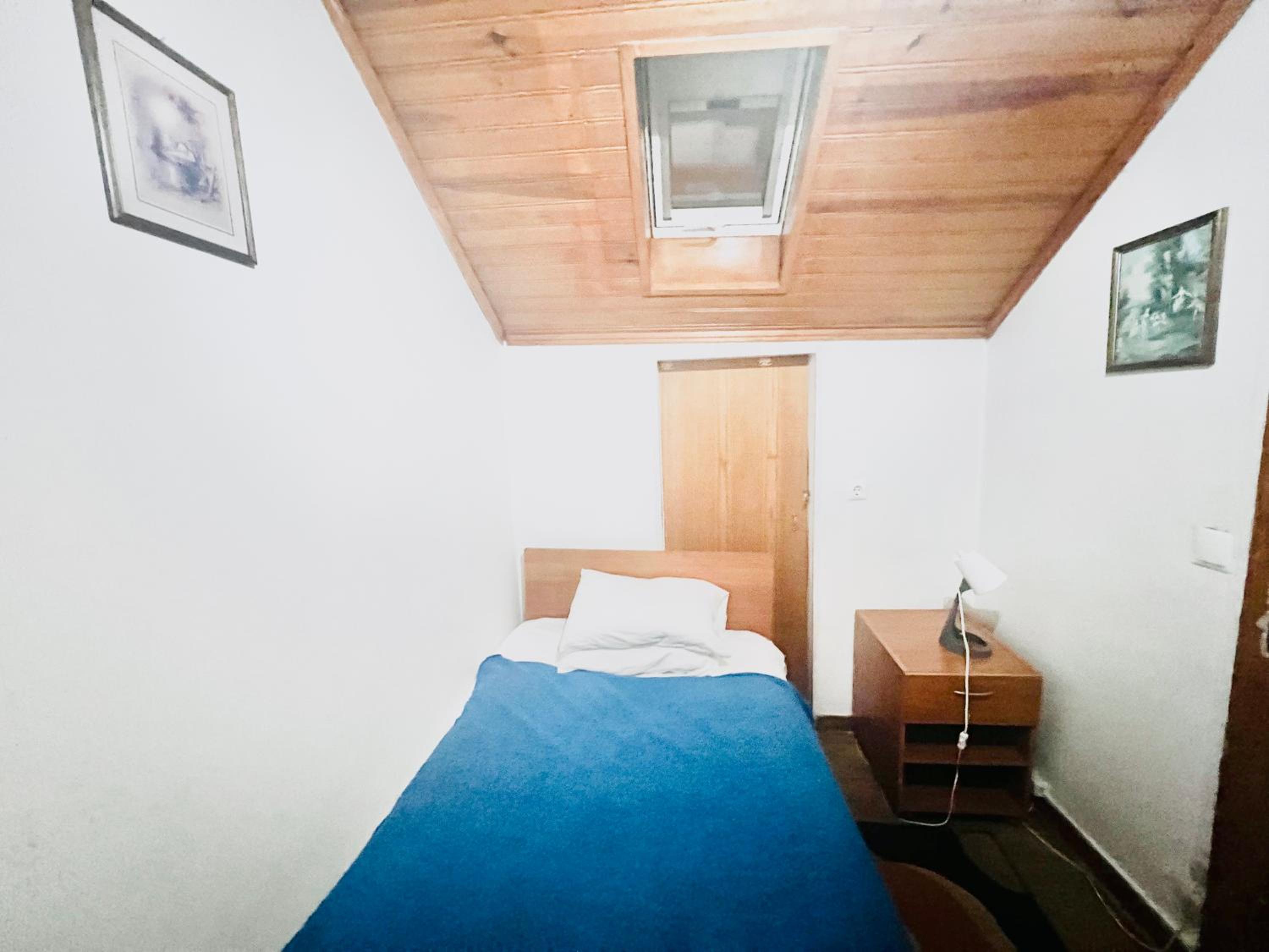 Three-Bedroom Apartment - Photo 29