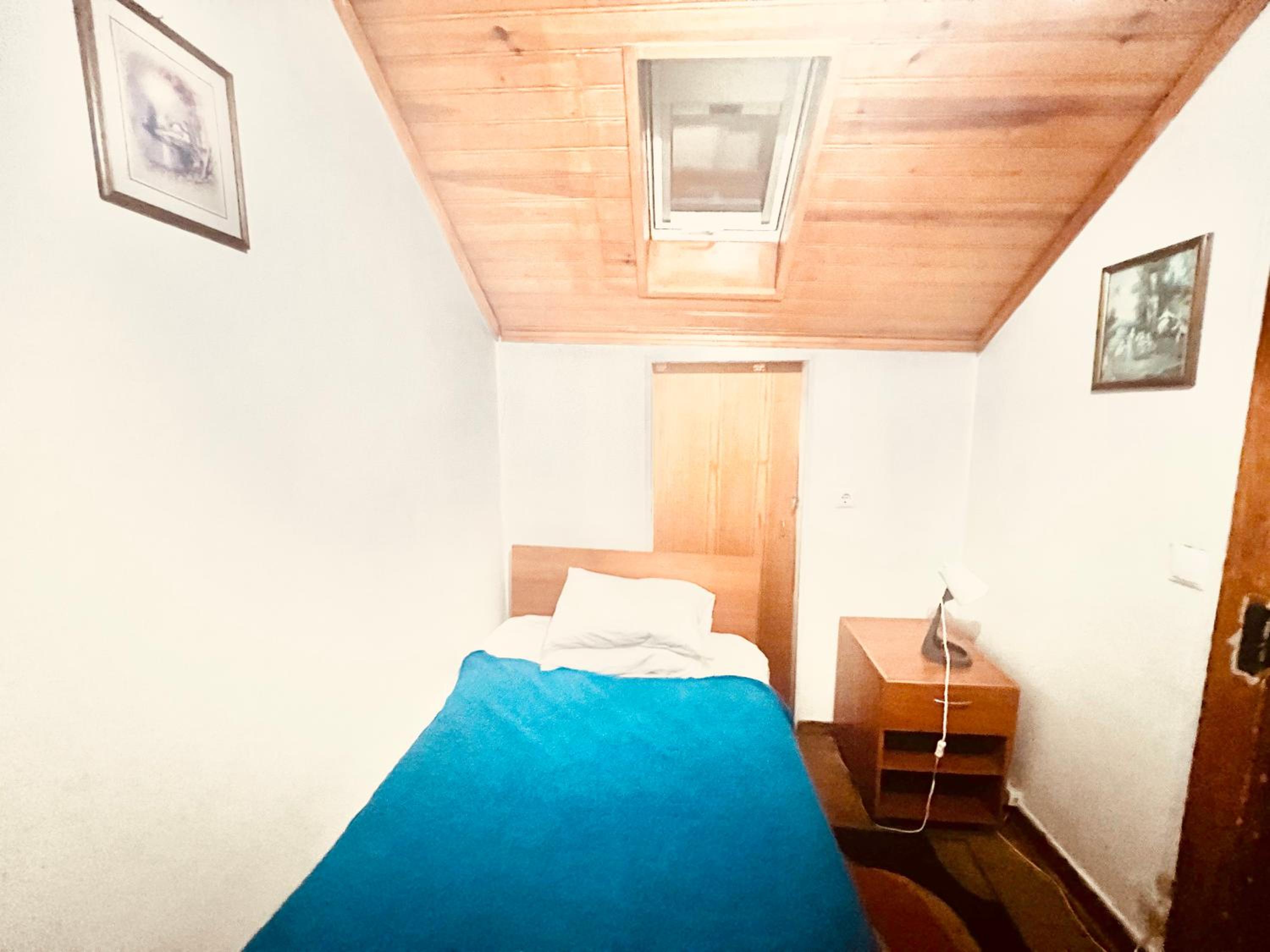 Three-Bedroom Apartment - Photo 21