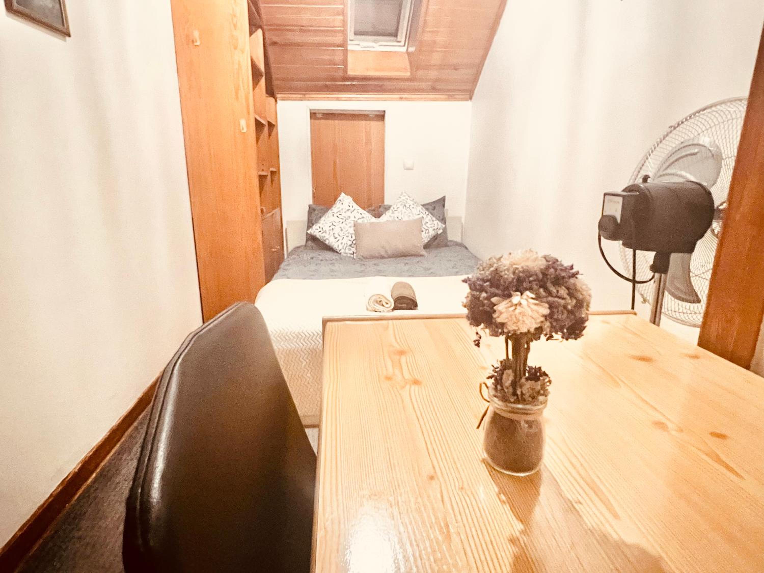 Three-Bedroom Apartment - Photo 16