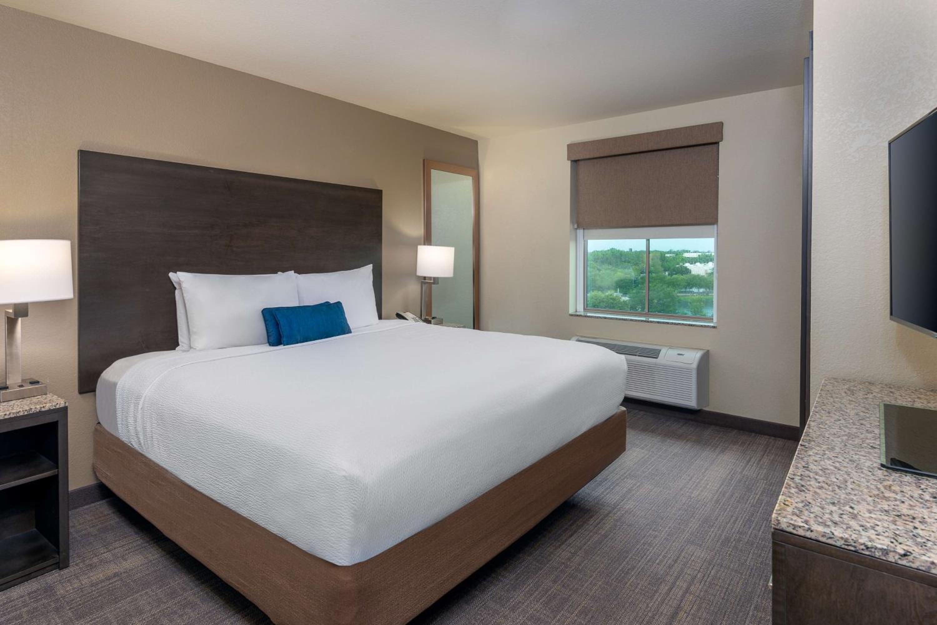 King Room with Mobility Accessible Tub at Ameniti Bay - Best Western Signature Collection in Sarasota