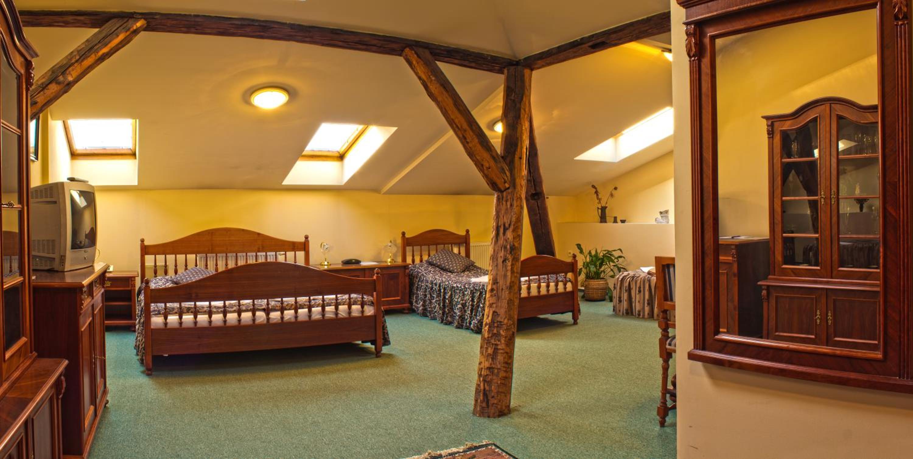 Triple Room - Photo 1