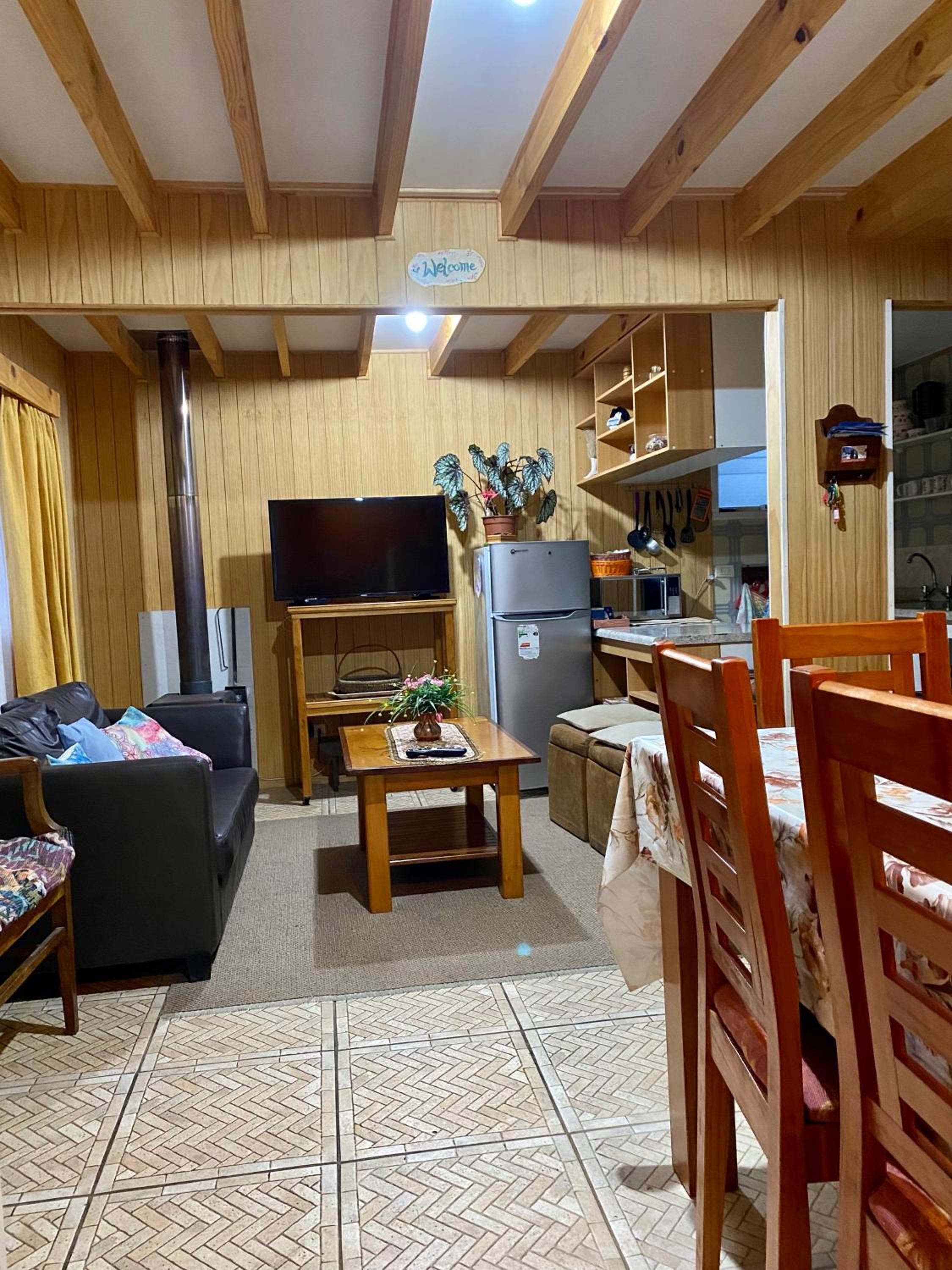 Three-Bedroom House photo 3