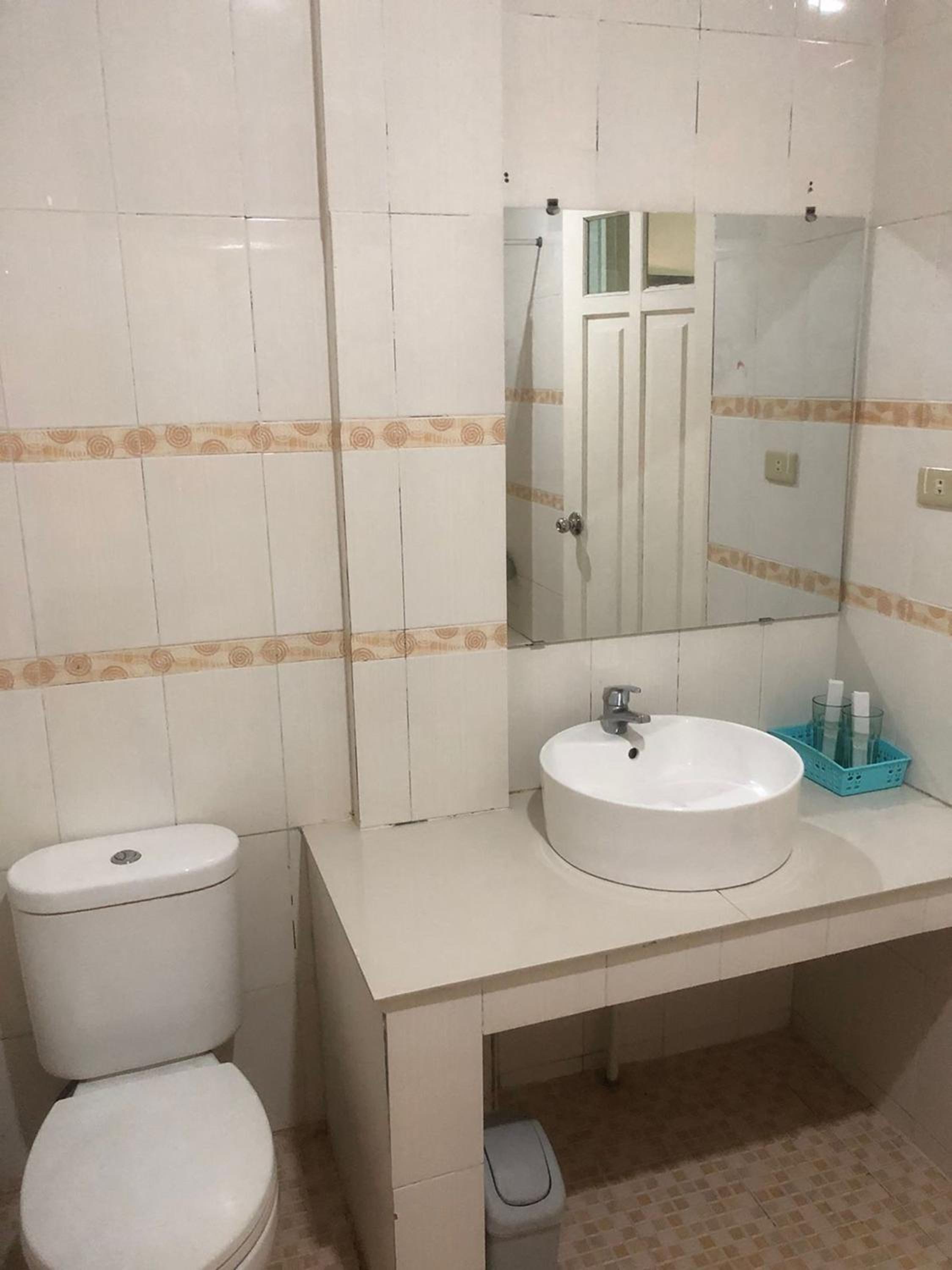 Deluxe Room - Photo 3