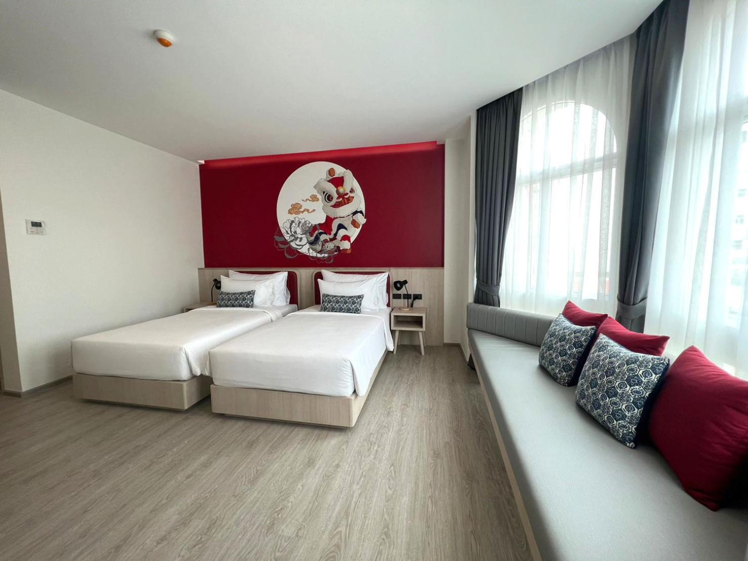 Deluxe Twin Room - Photo 10