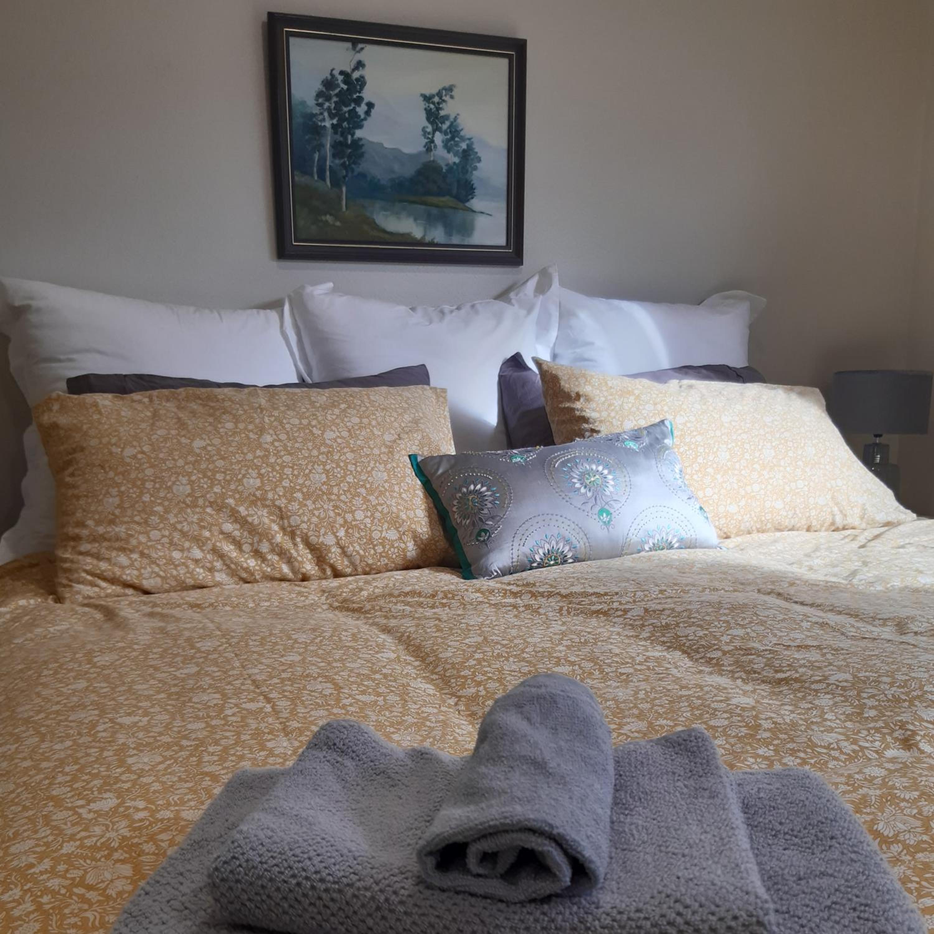 Standard King Room - Photo 1