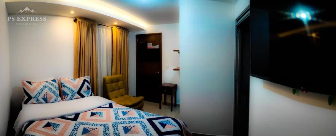Double Room with Private Bathroom photo 2