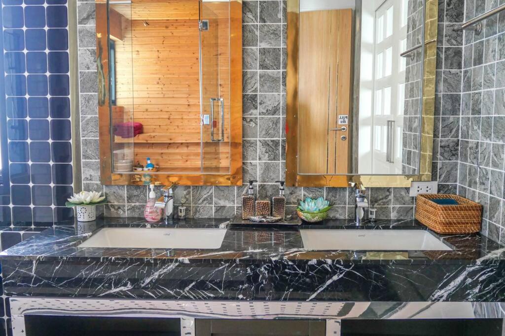 Deluxe Villa - Photo 17