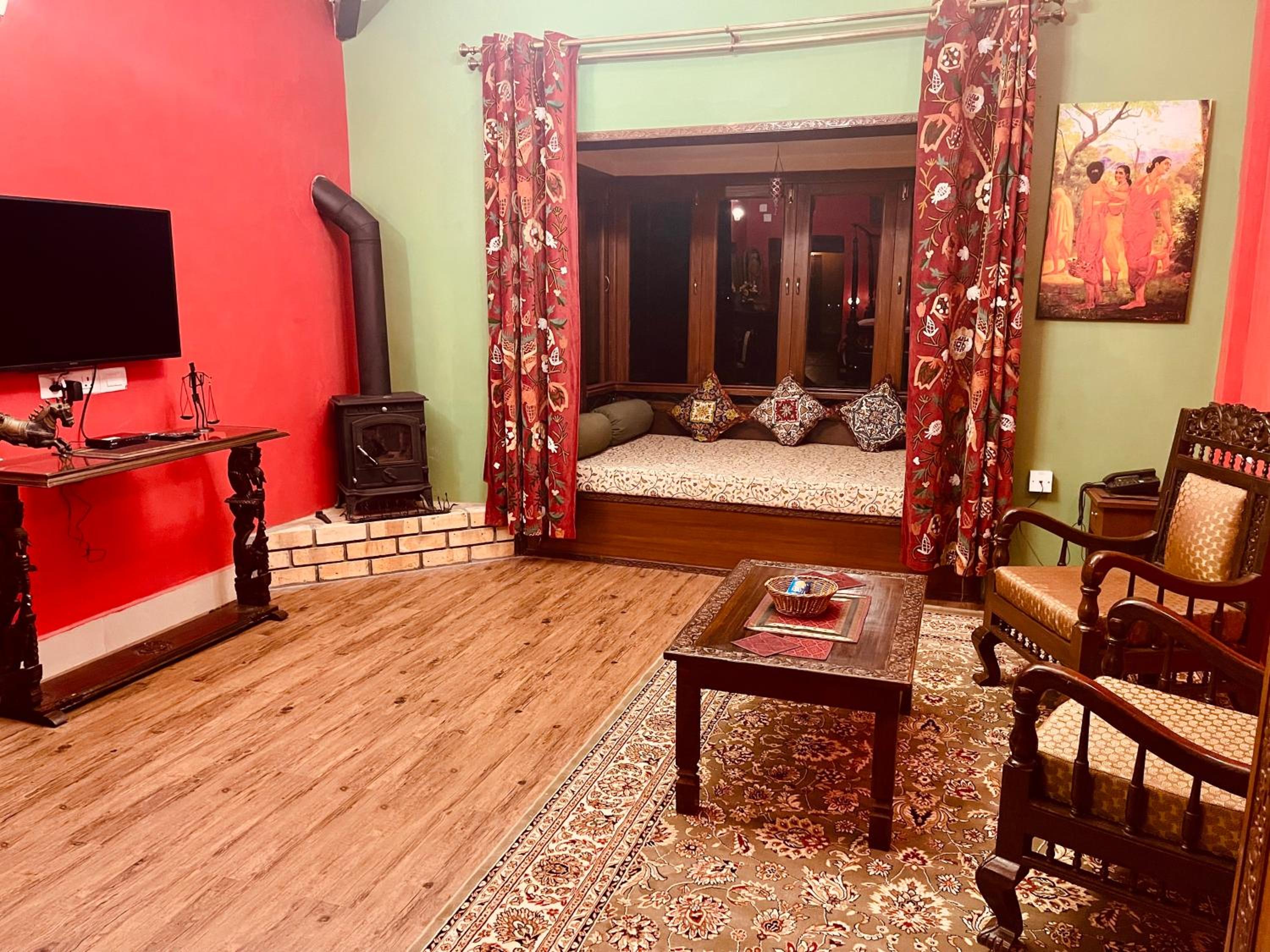 Double Room with Mountain View - Photo 10
