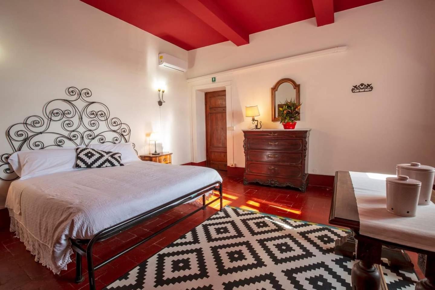 Deluxe Double Room with Bath photo 1