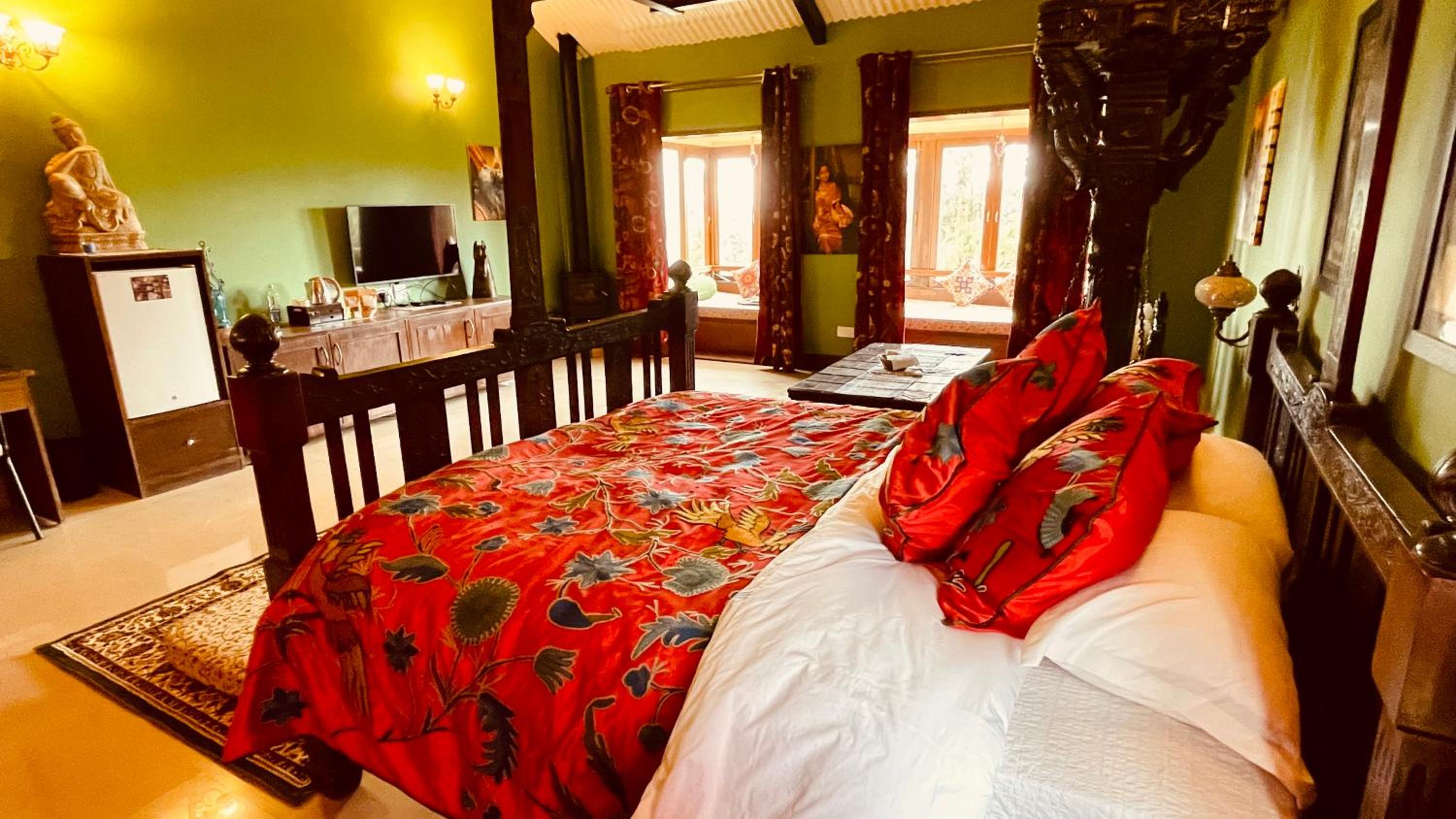 Double Room with Mountain View - Photo 5