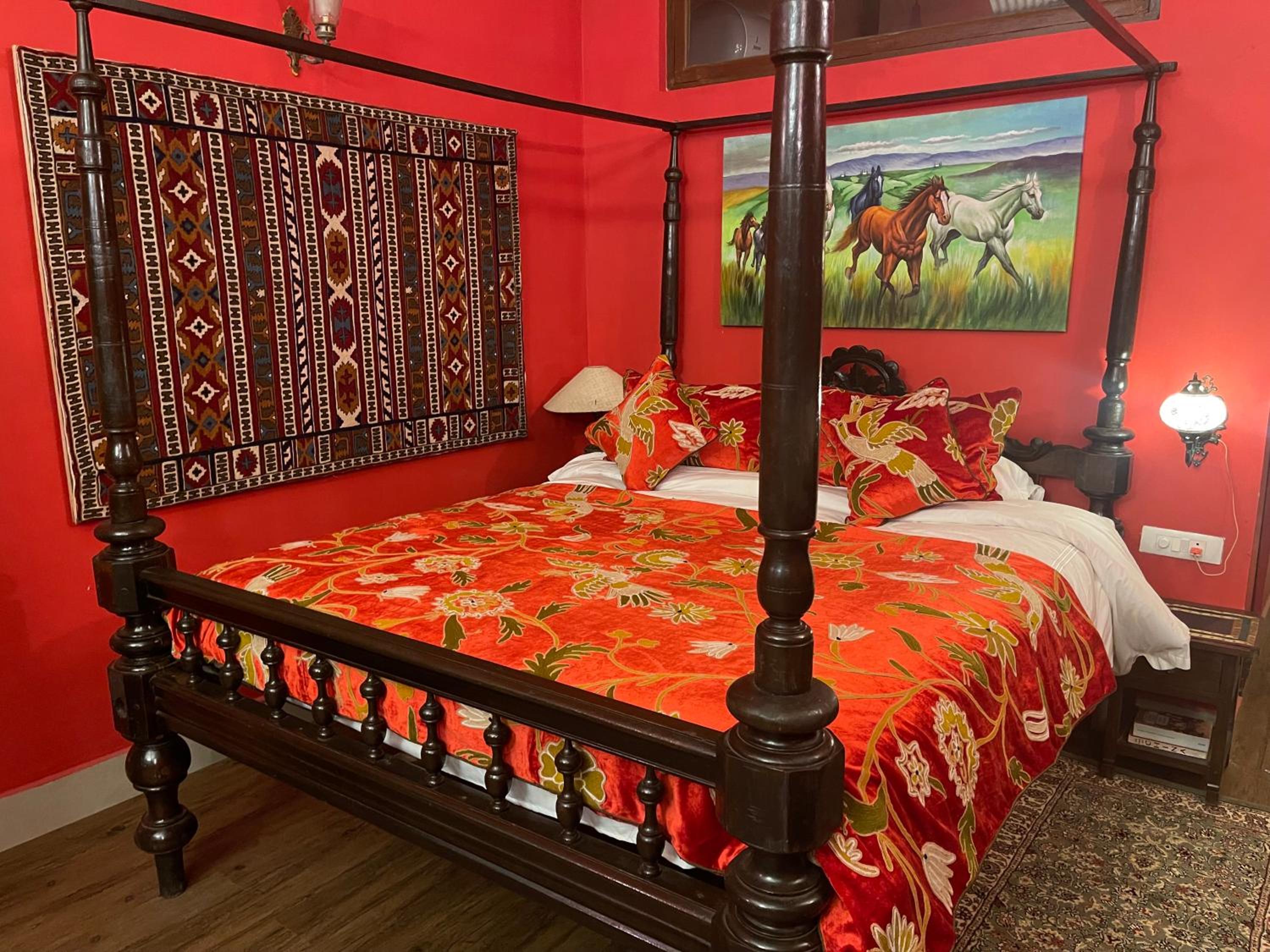 Double Room with Mountain View - Photo 9