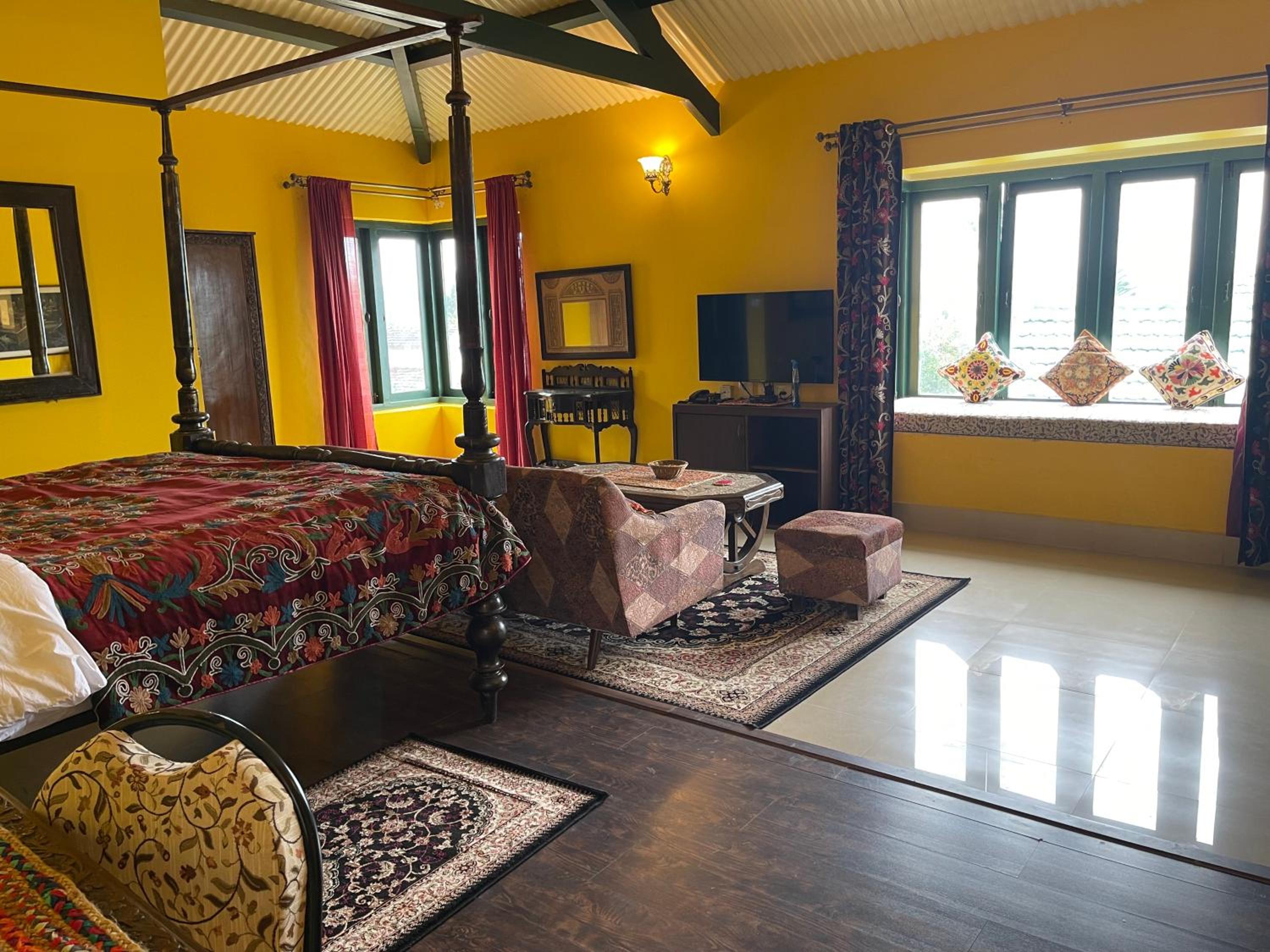 Double Room with Mountain View - Photo 8