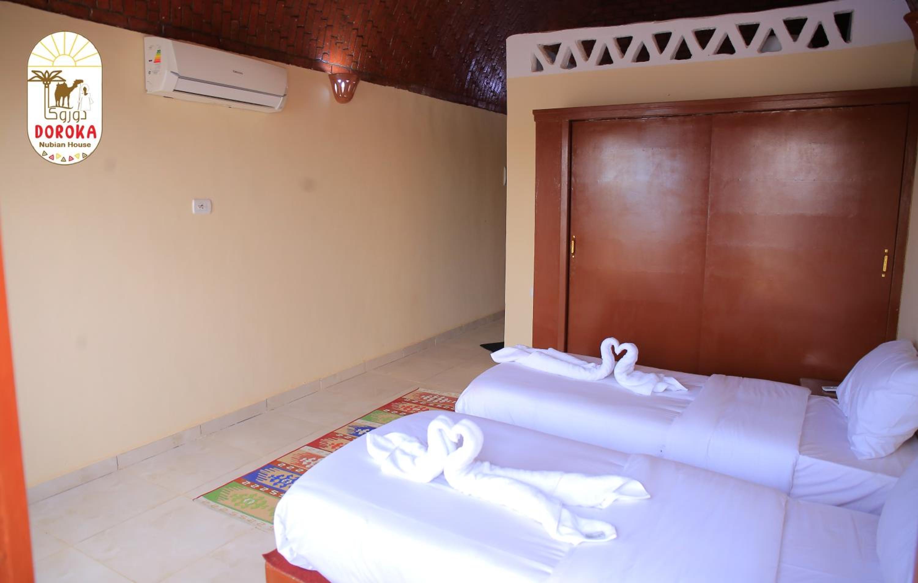 Deluxe Triple Room with Sea View - Photo 5