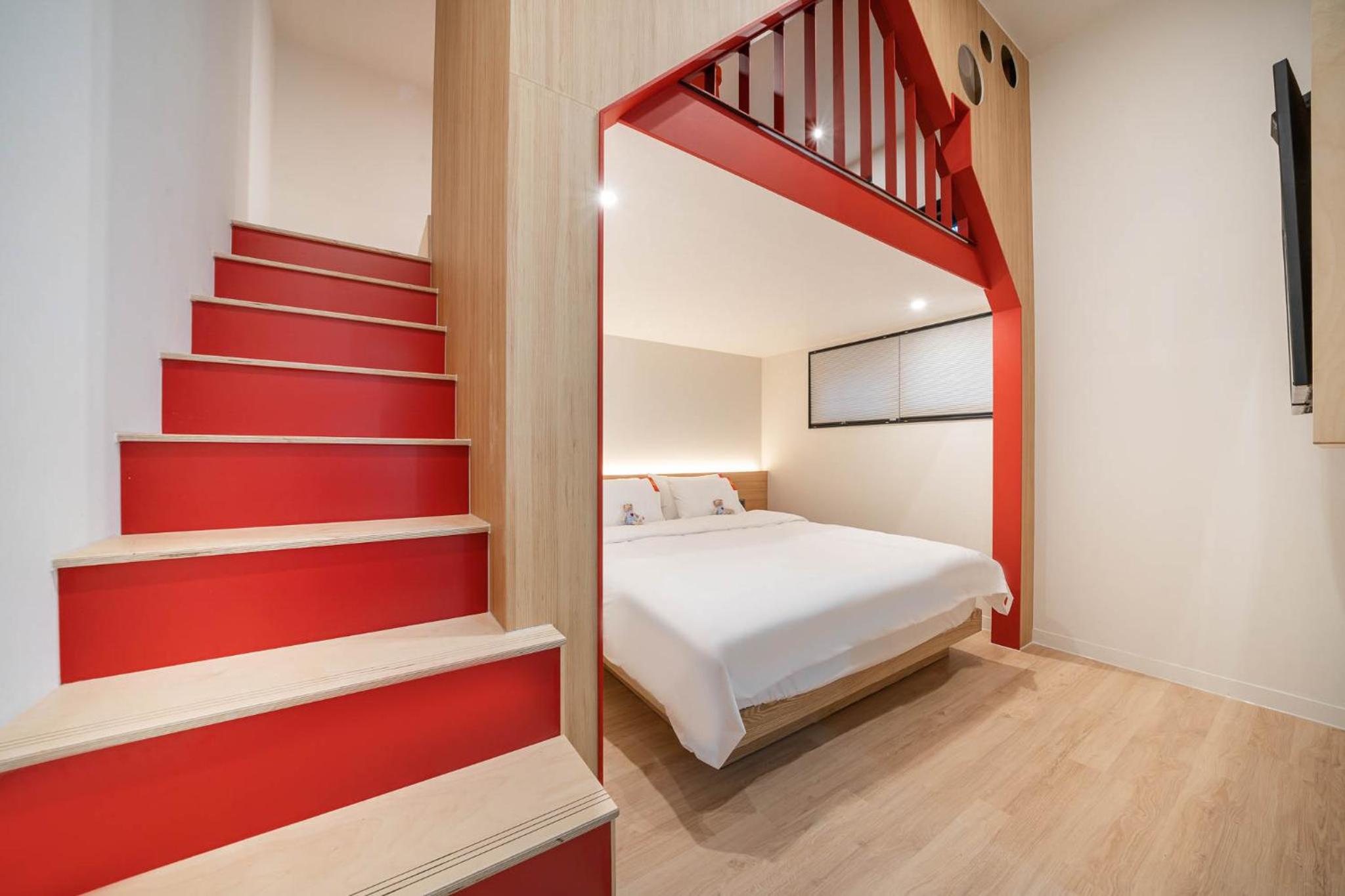 King Suite - Photo 1