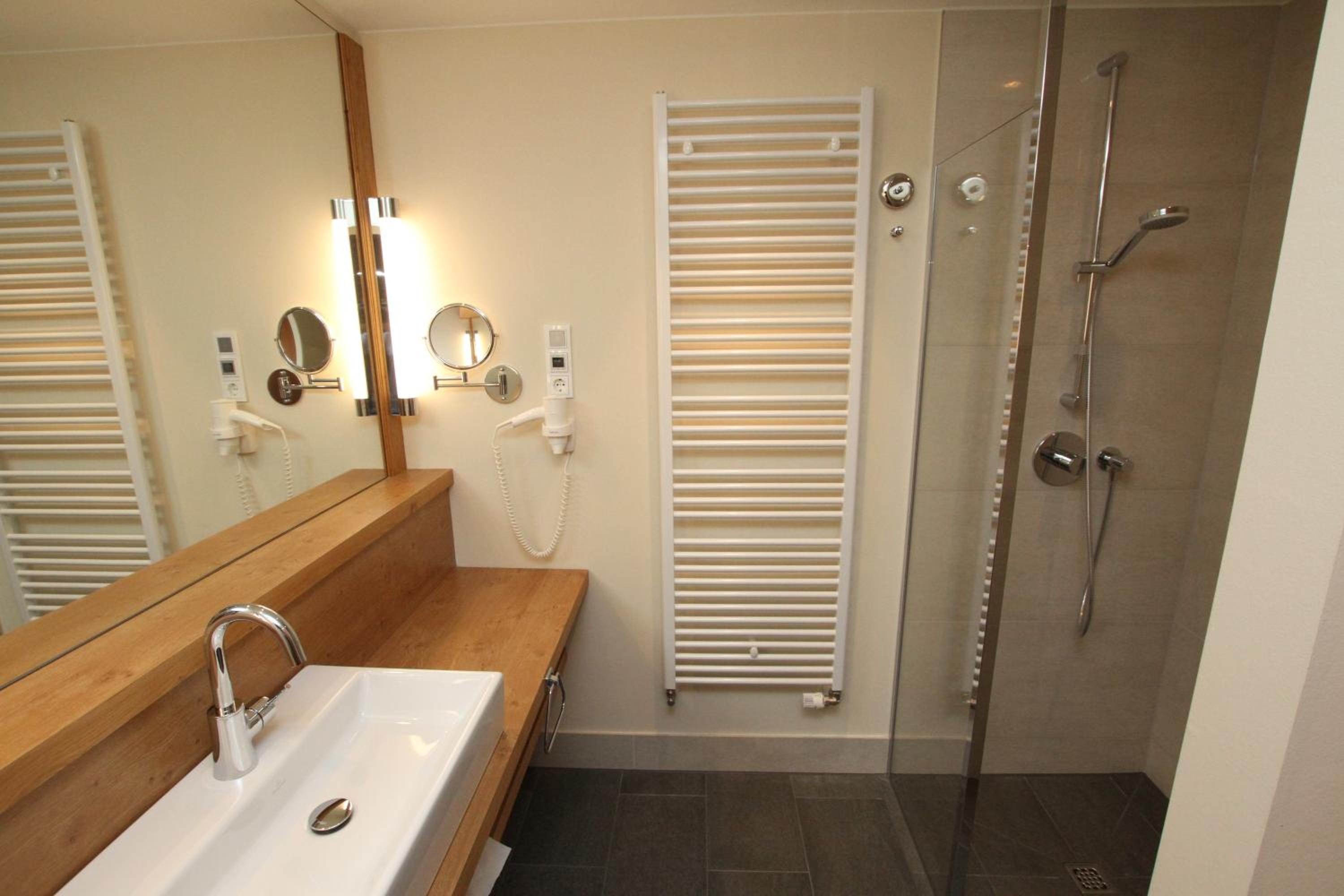Double Room with Mountain View - Hunau photo 2