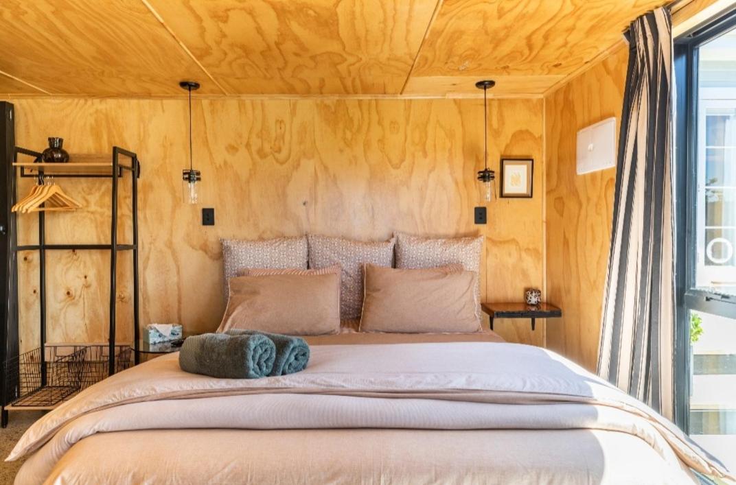 Deluxe Family Suite - Photo 1