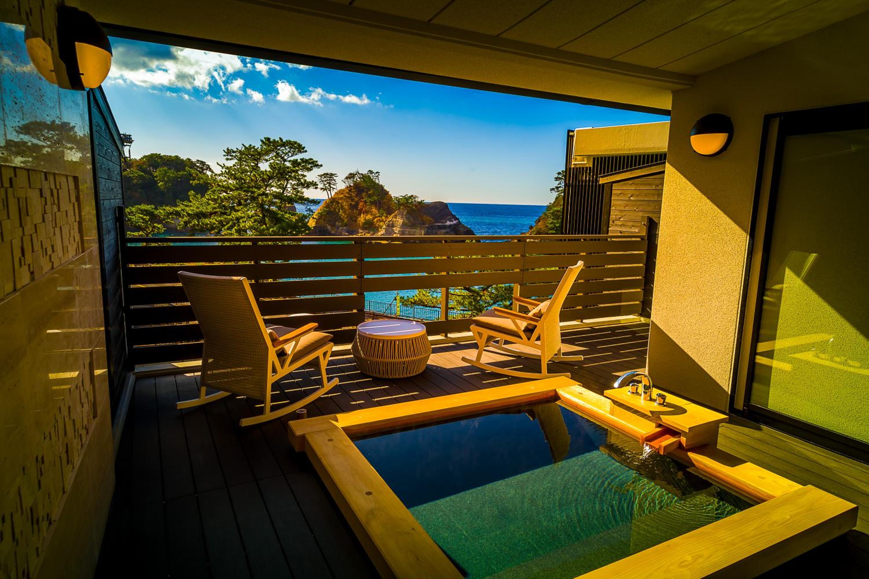 Suite with Spa Bath - Photo 21