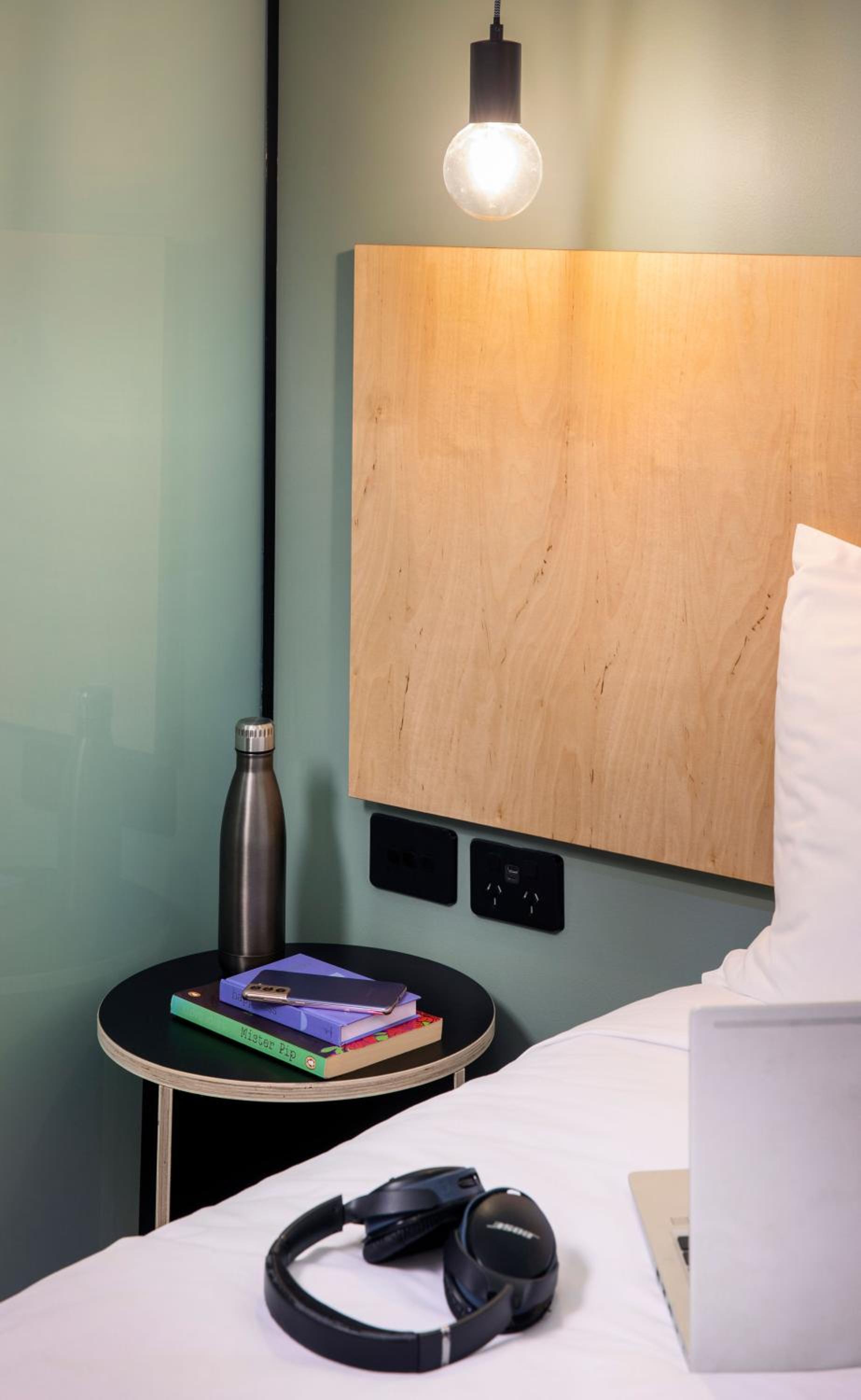 Twin Split Ensuite Room Interior - Photo 10