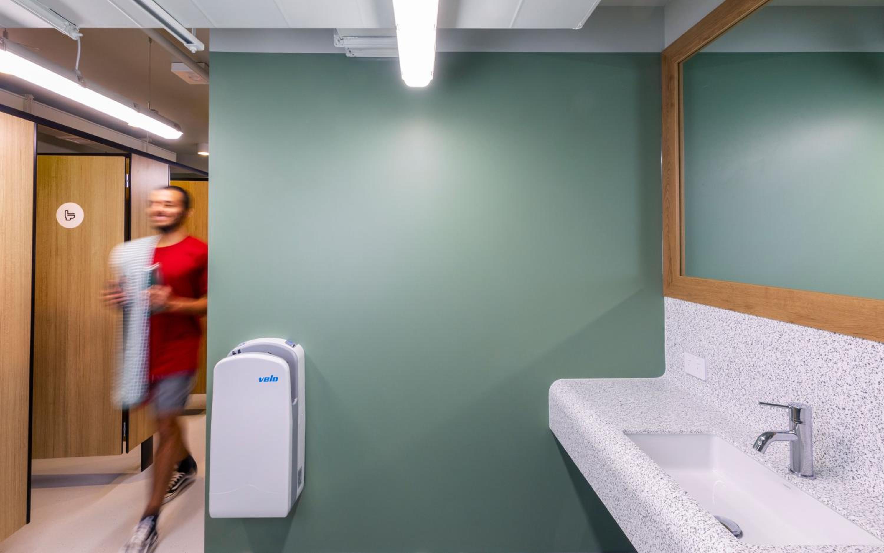 Private Single Pod in 4 Share Room - Photo 5