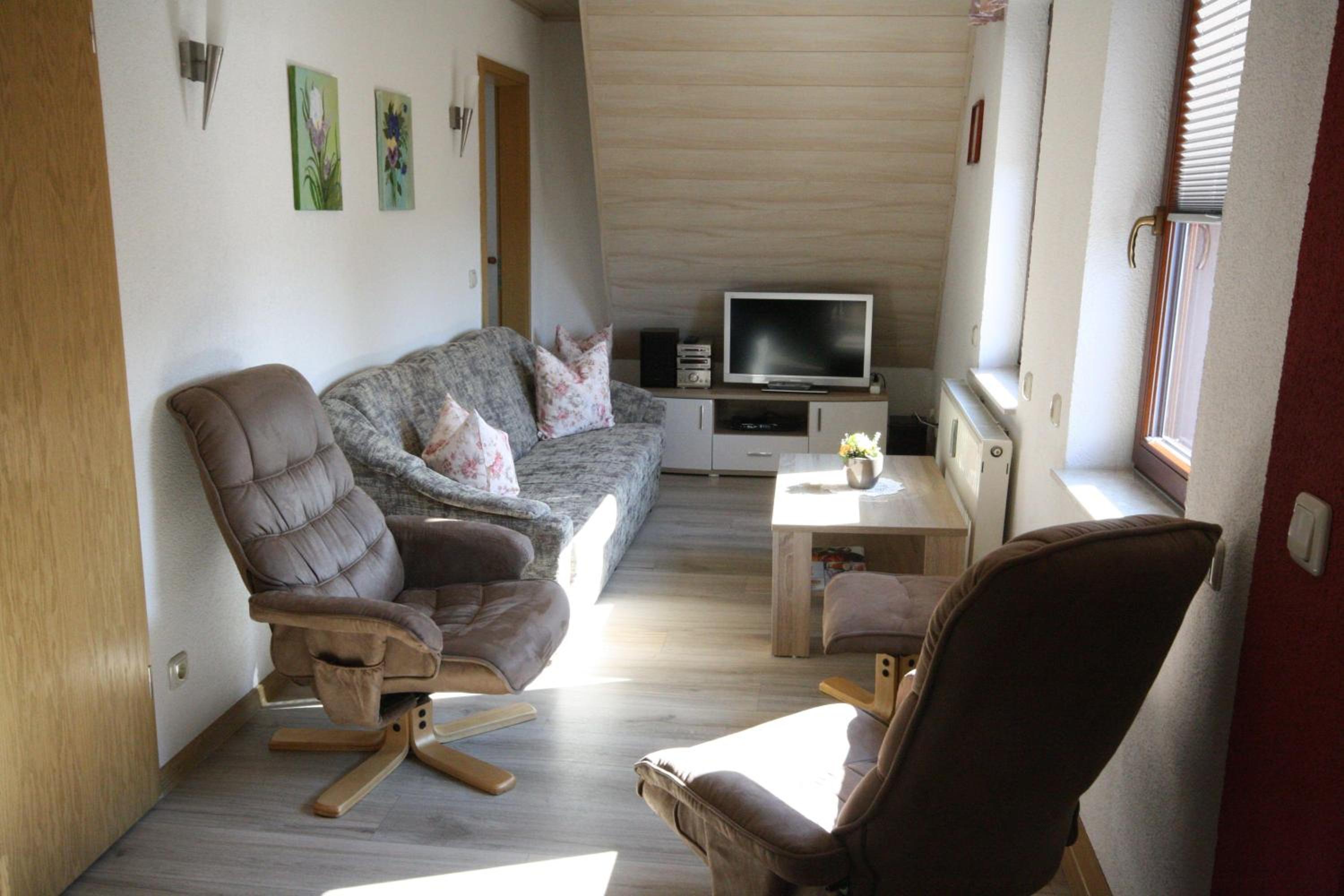 Apartment photo 2