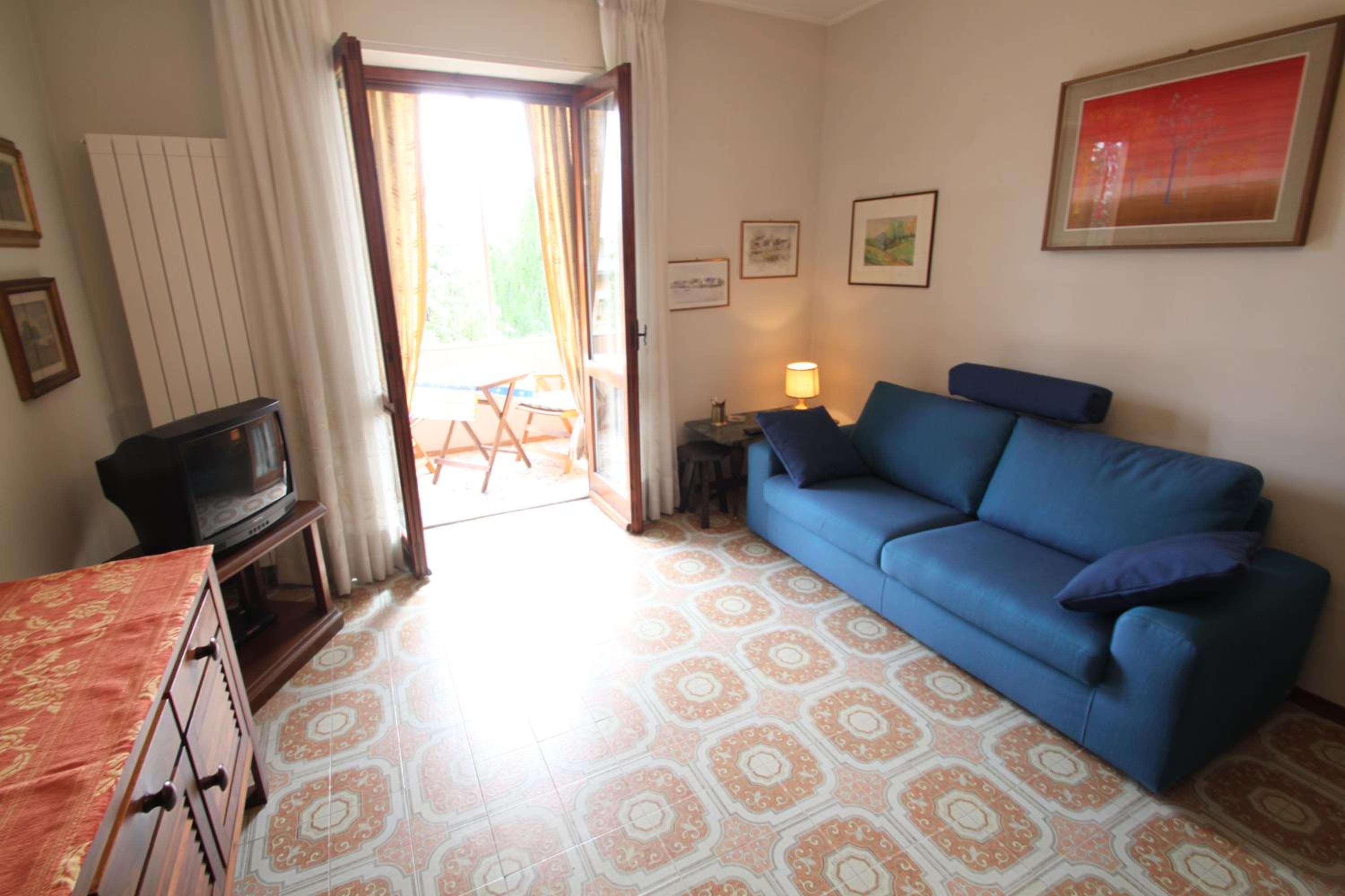 Apartment photo 3