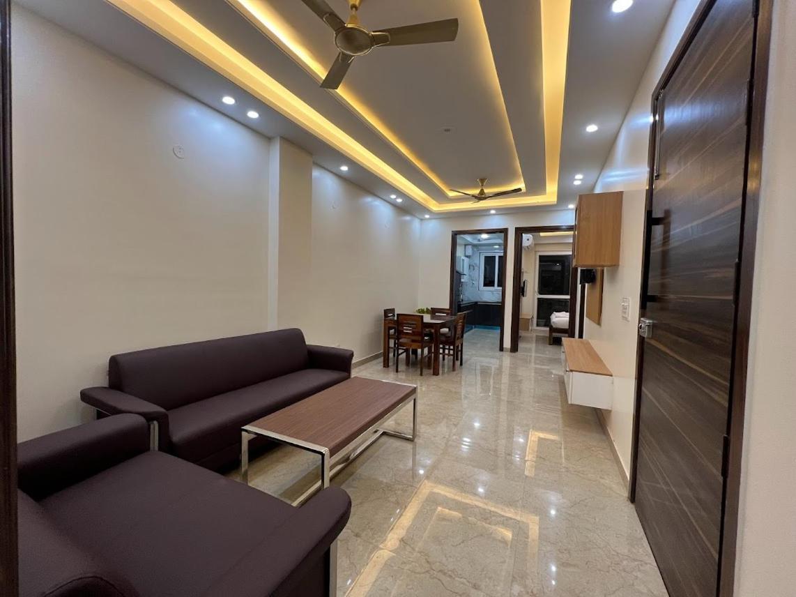 Two-Bedroom Apartment - Photo 31