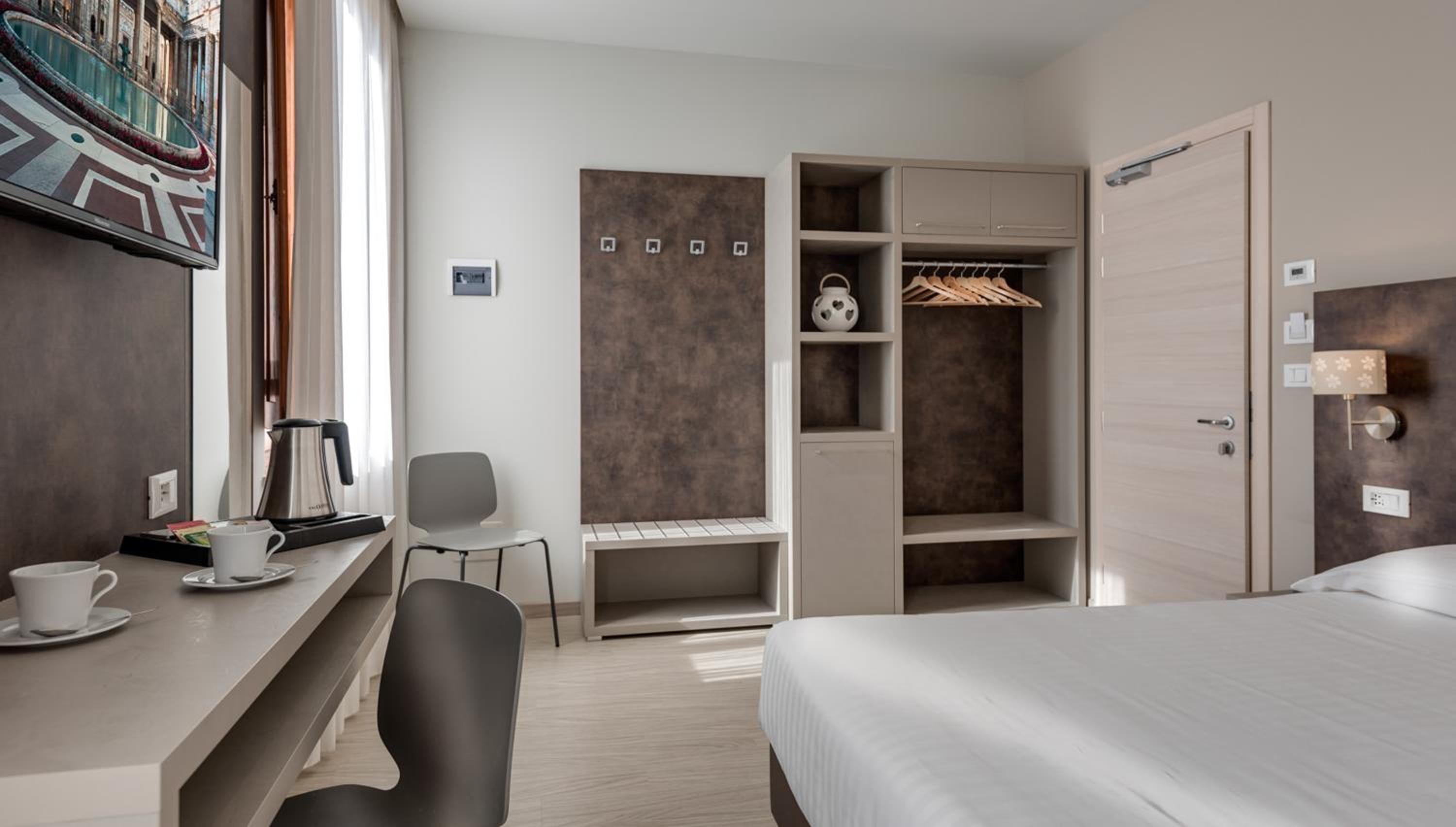 Superior Double Room - Photo 1