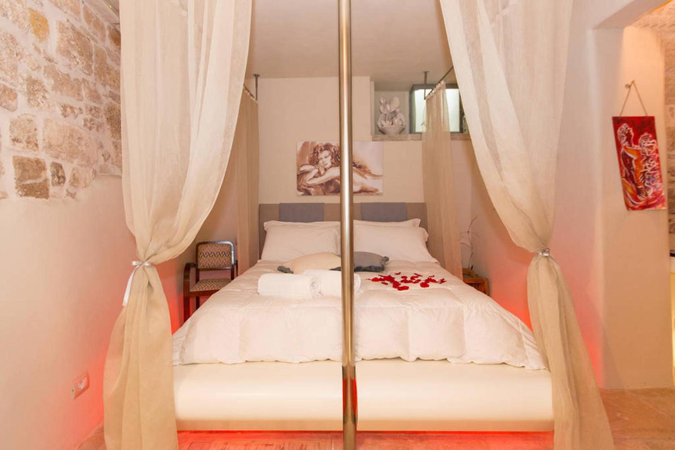 Quarto Duplo - Cave Basement