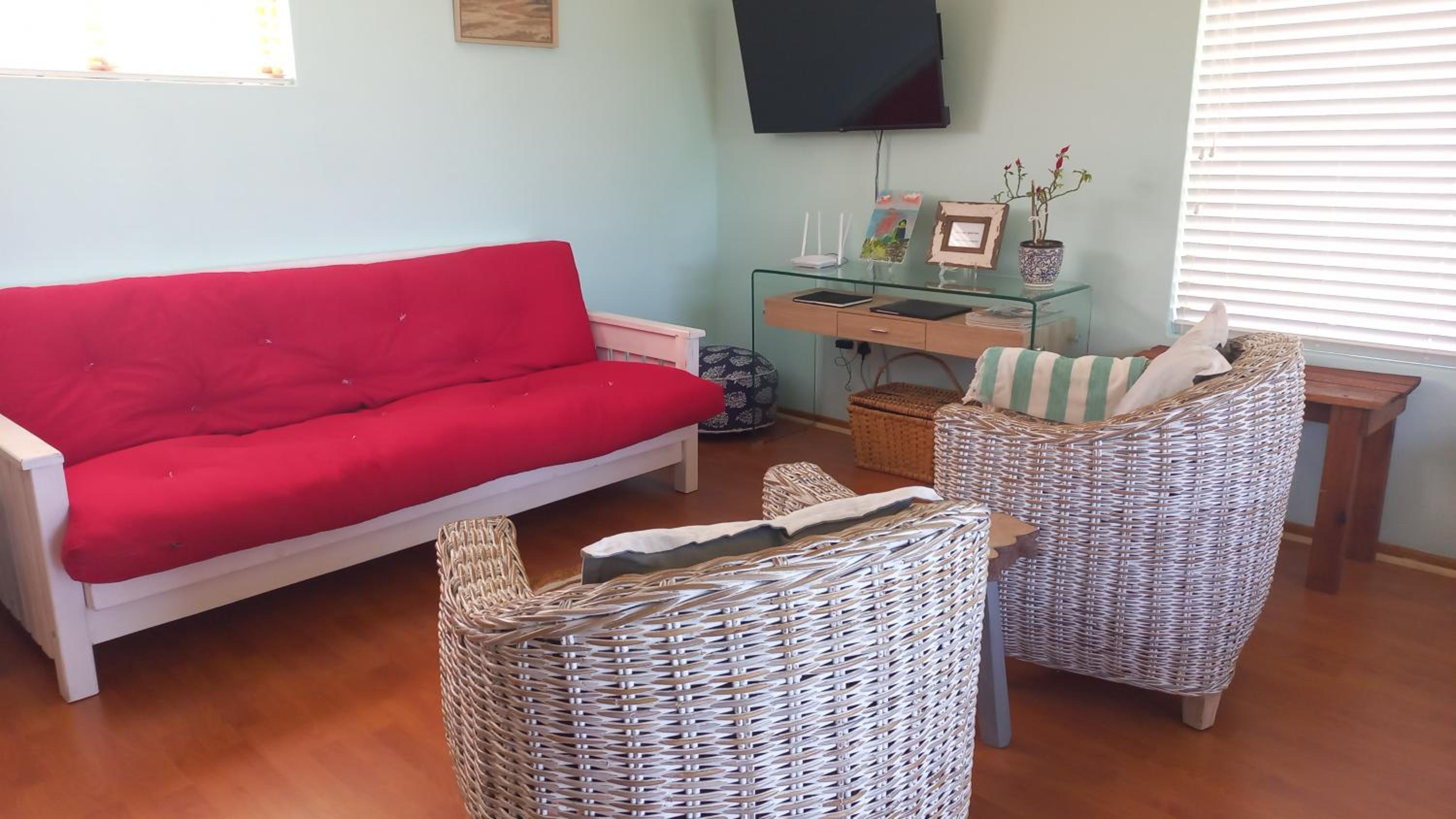 One-Bedroom Apartment - Photo 15