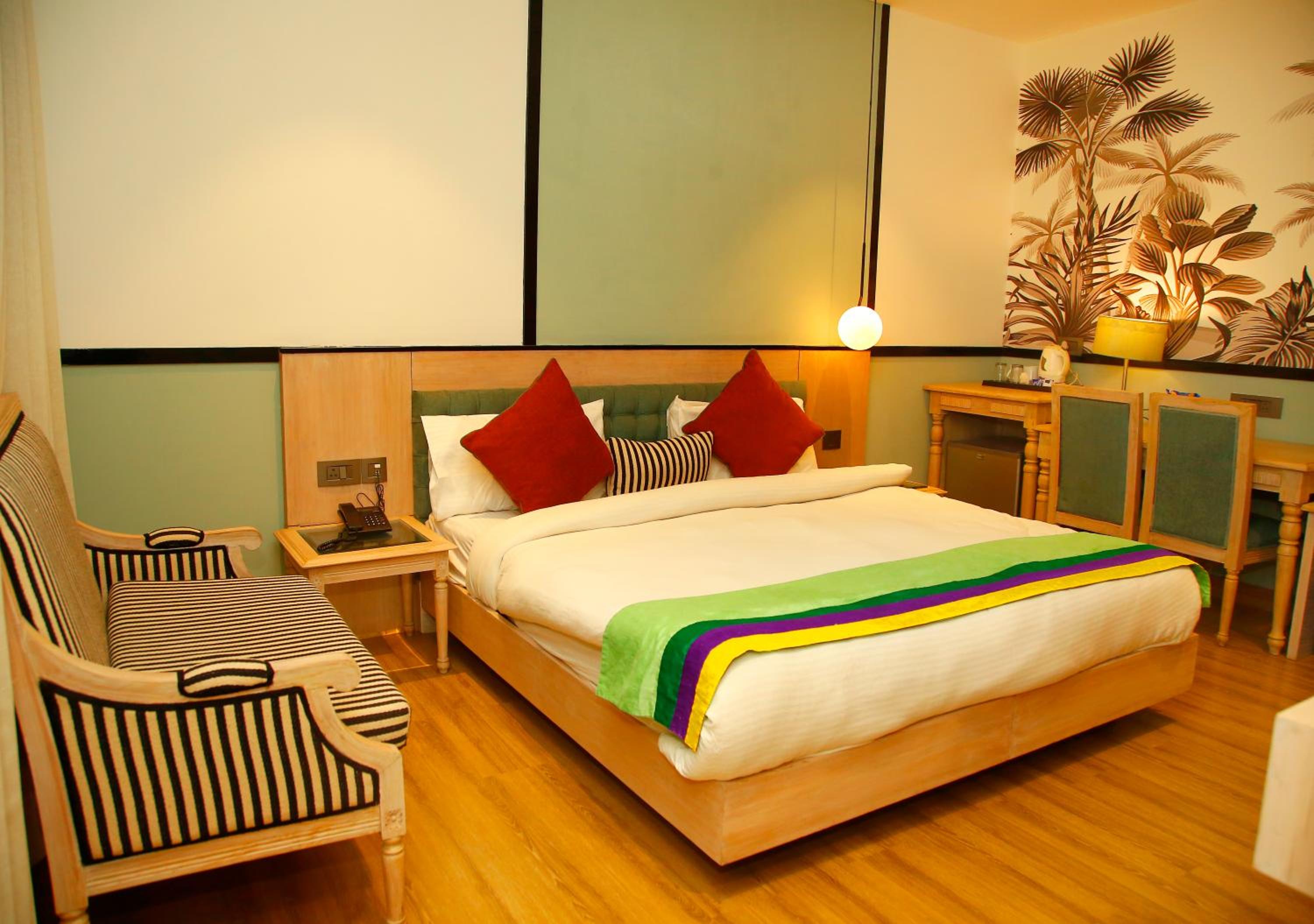 Deluxe Room - Photo 1