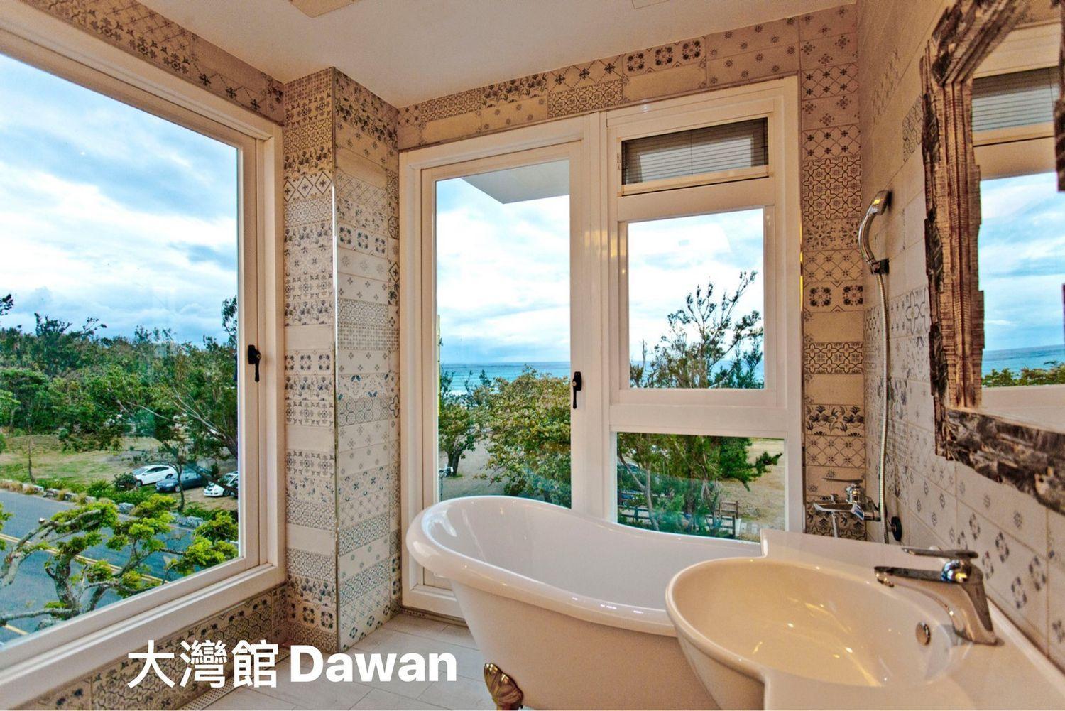 Double Room with Sea View - Photo 4