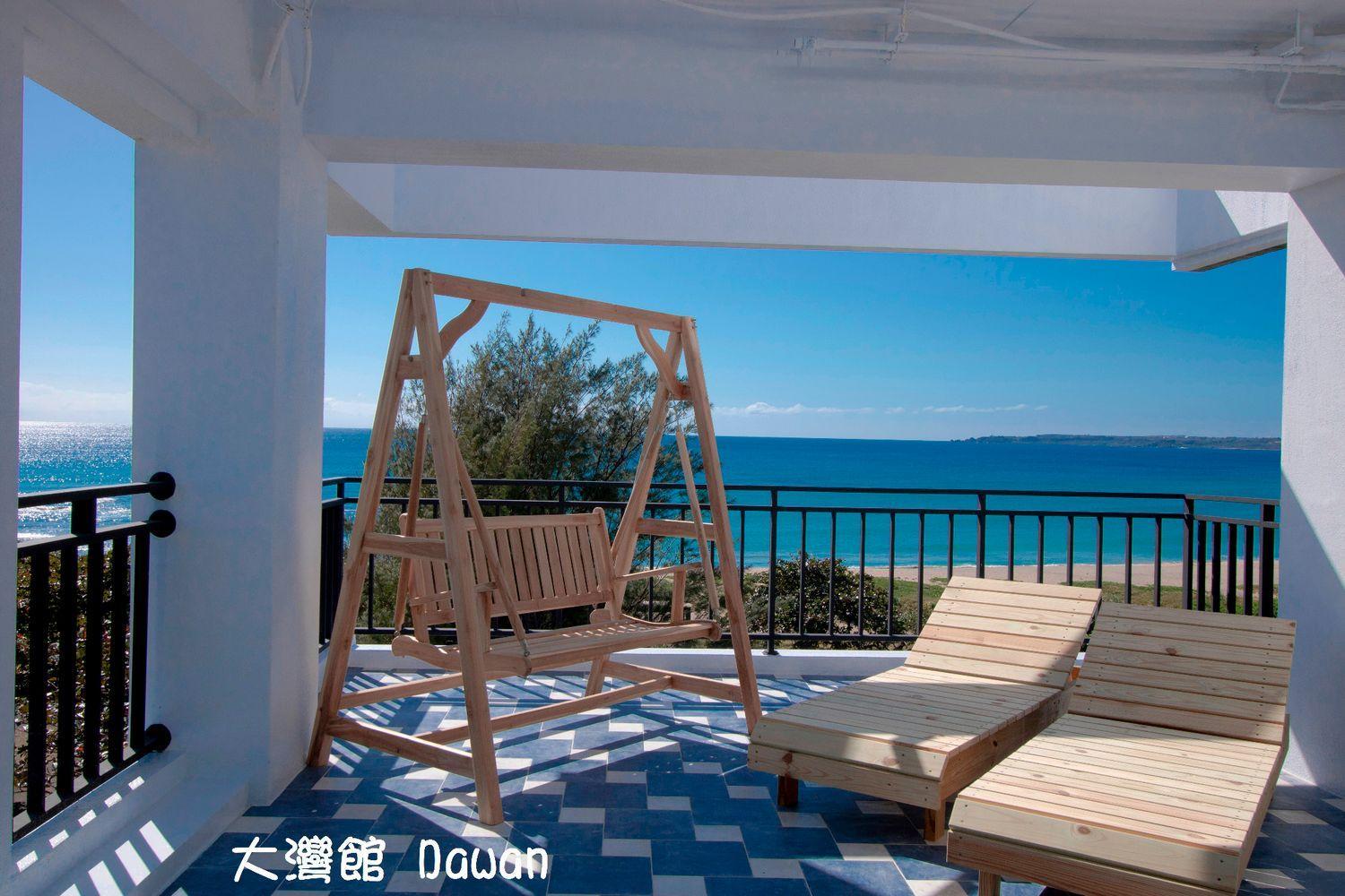 Deluxe Double Room with Balcony and Sea View photo 3