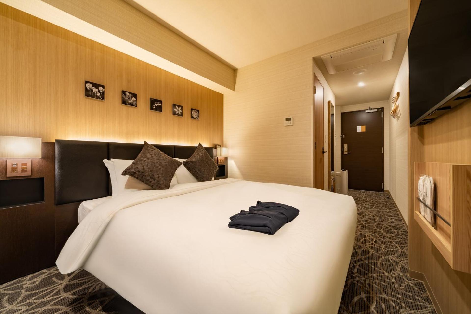 Superior Double Room - No Daily Cleaning - Non-Smoking (Cashless Payment Only)	 - Photo 5