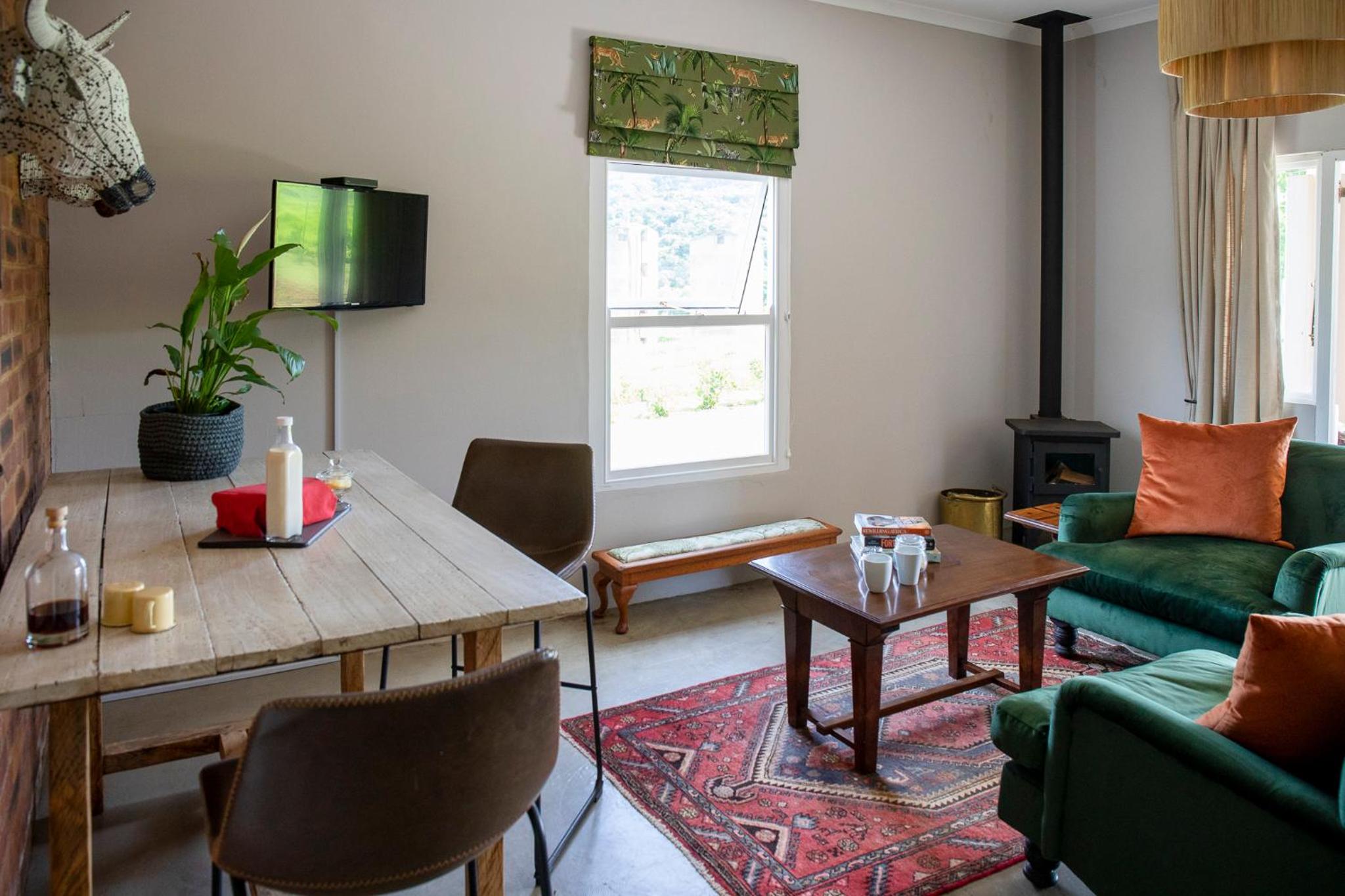 Superior King Room - Photo 4