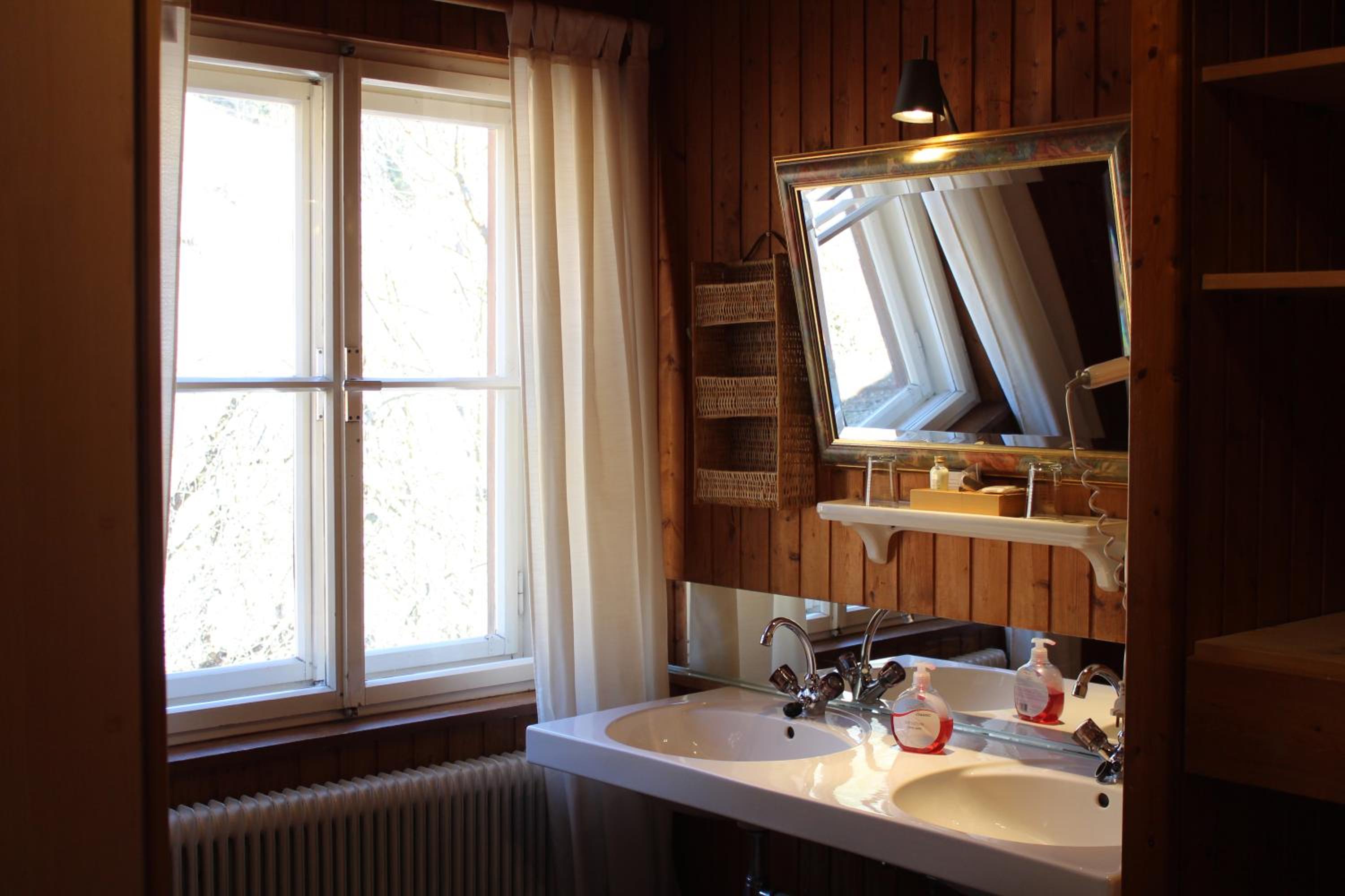 Family Studio - Photo 3