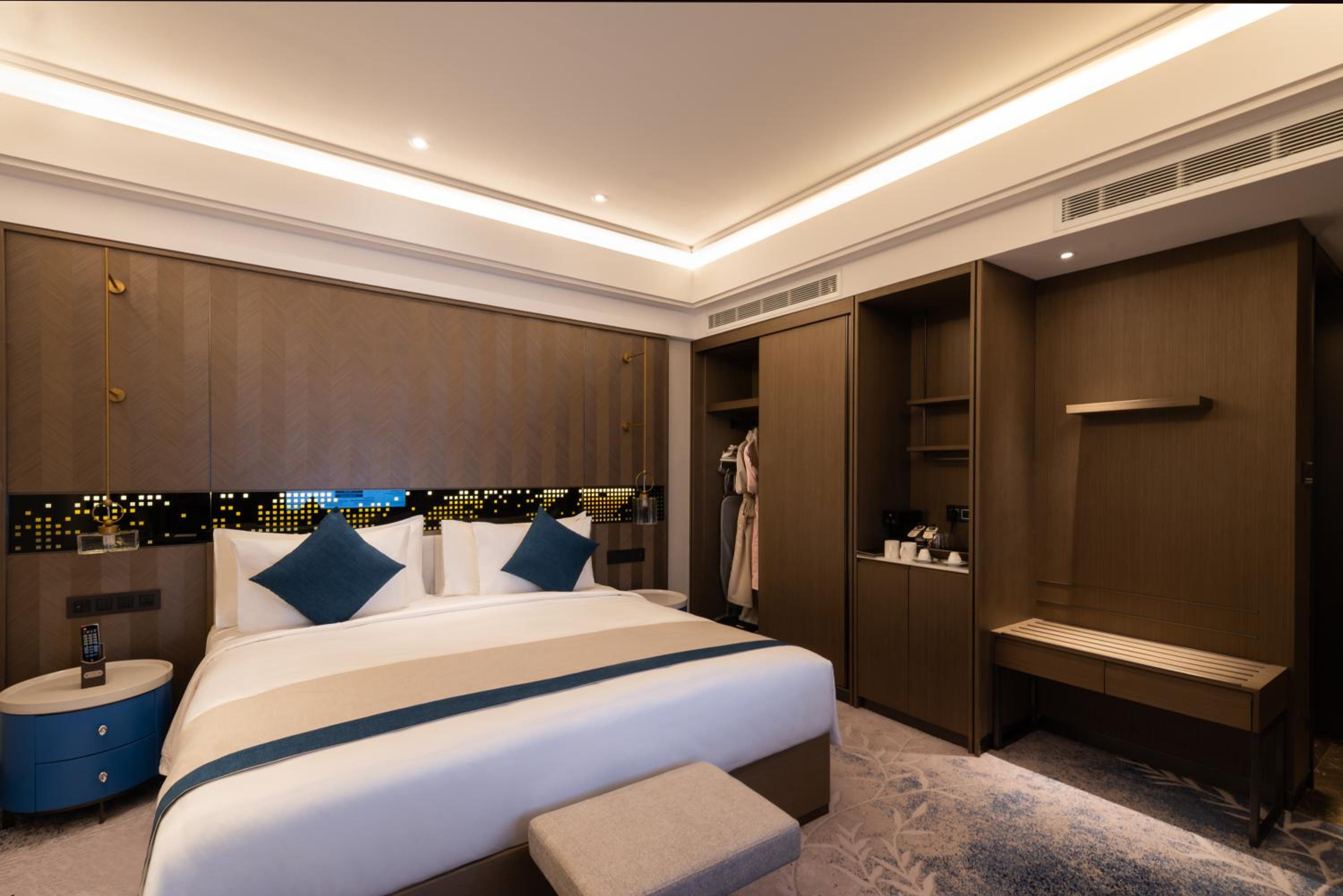 Classic Room - Photo 1