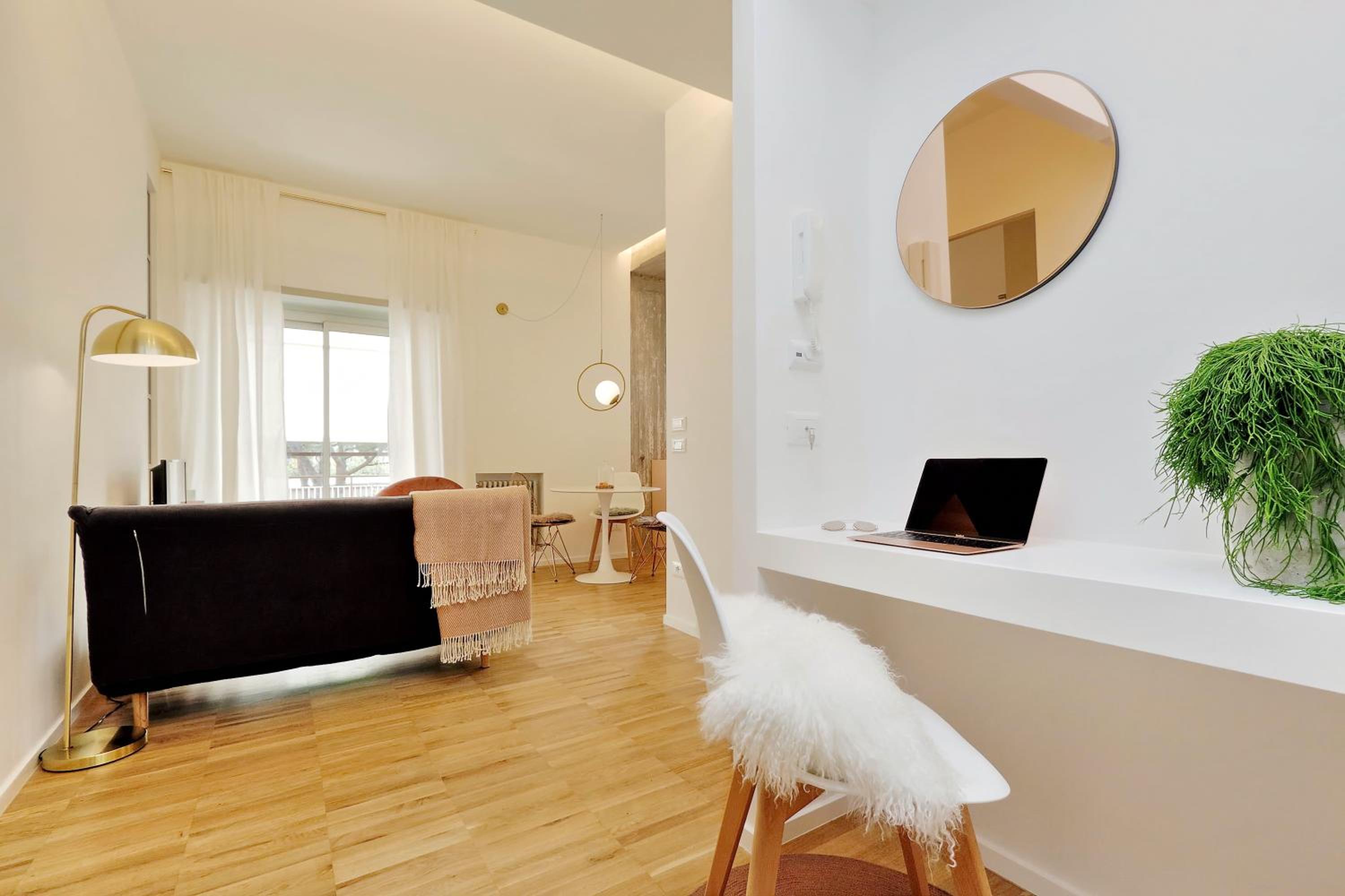 Apartment photo 2