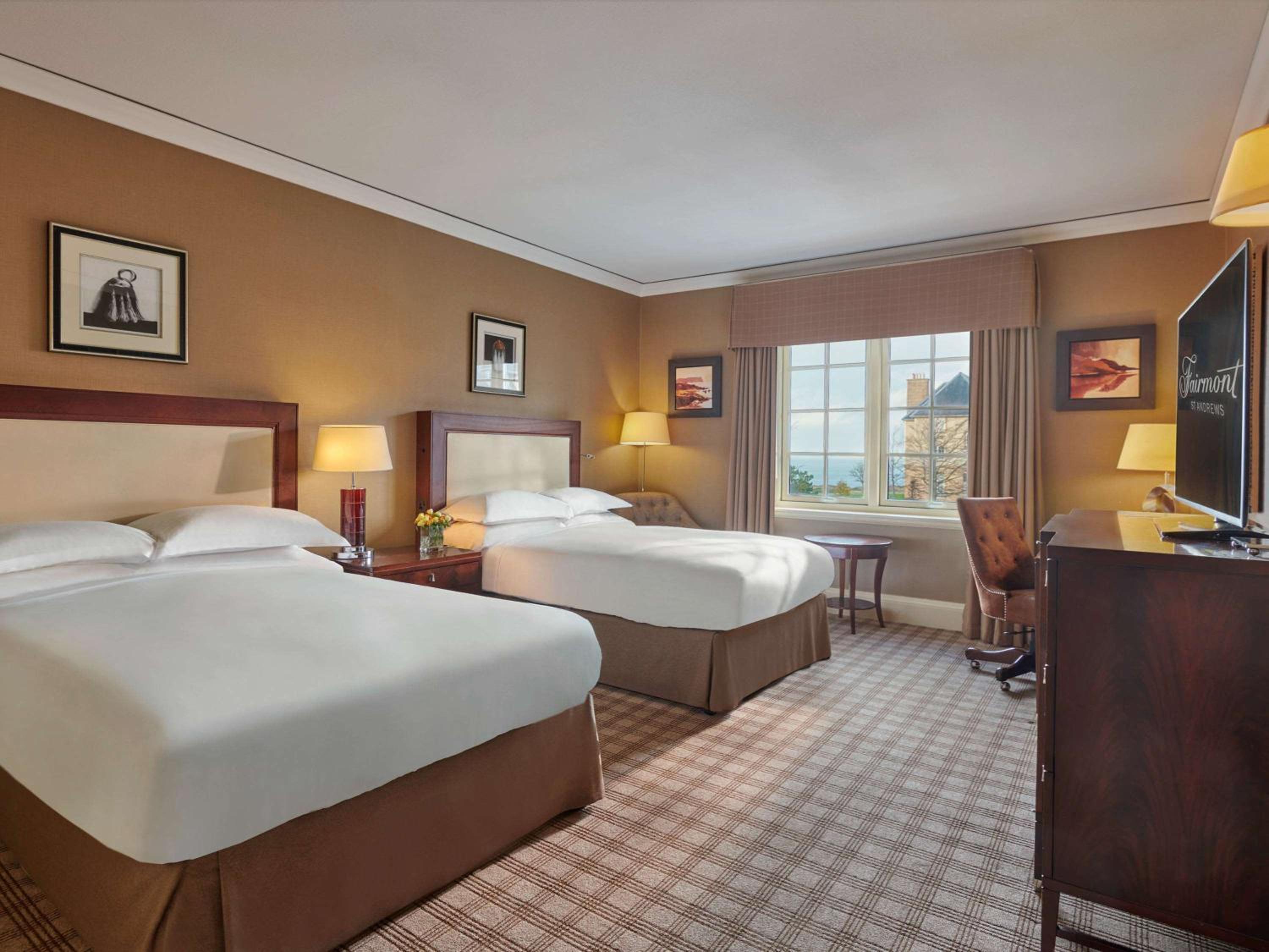Double Room with One Double Bed and 2 Adults Occupancy (Non Smoking) photo 1