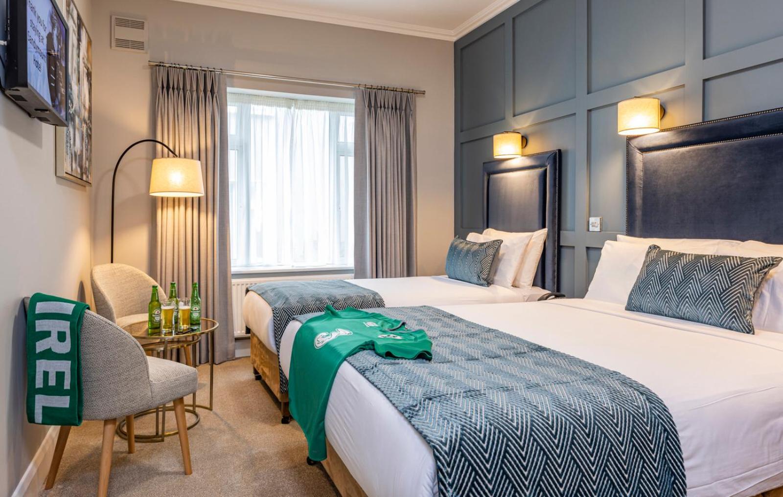 Classic Double/Single Room
