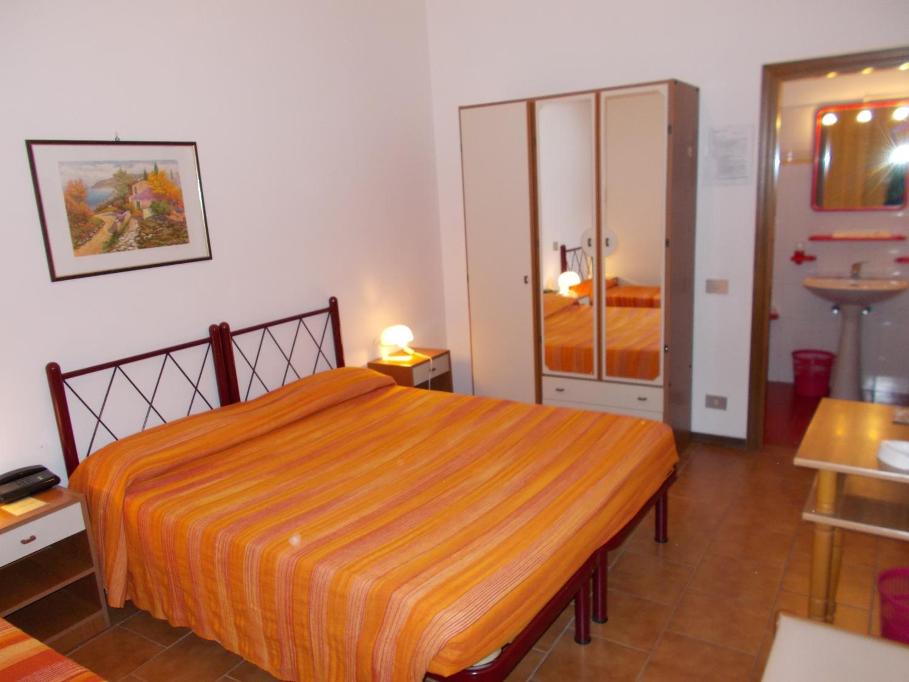 Triple Room with Private Bathroom