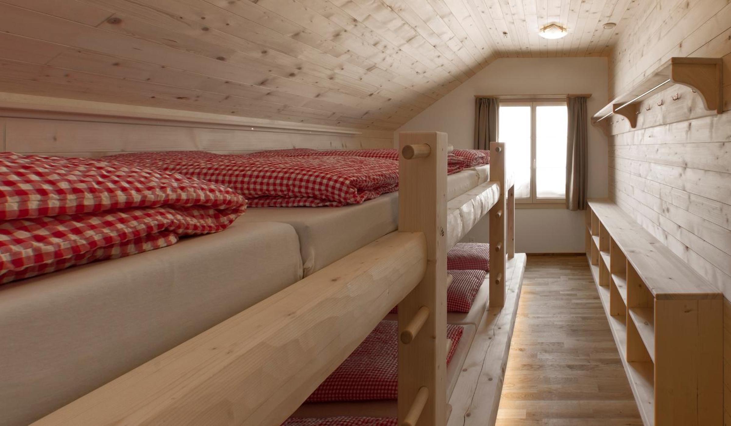Single Bed in Mixed Dormitory Room photo 2