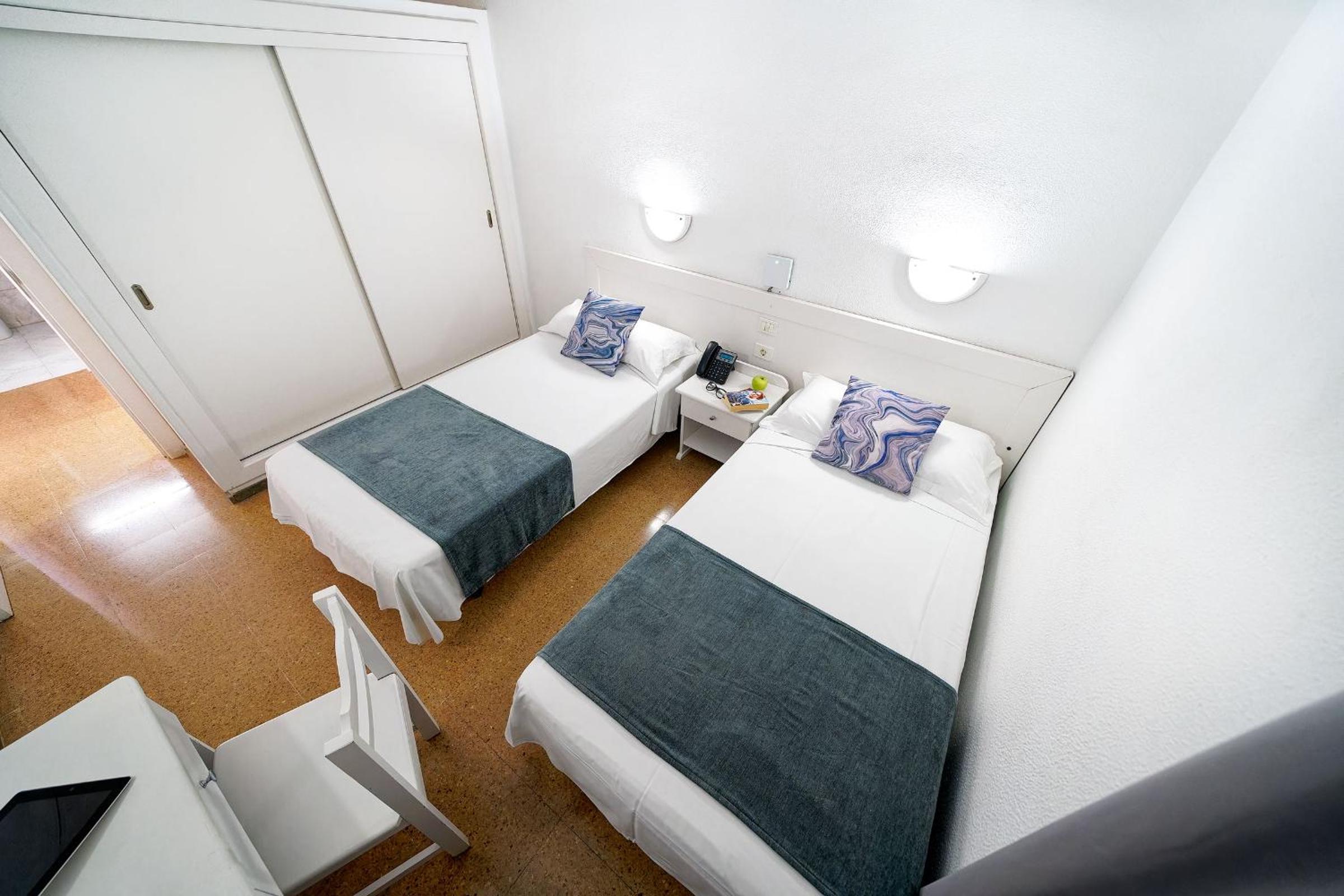 Apartamento de una habitación con terraza