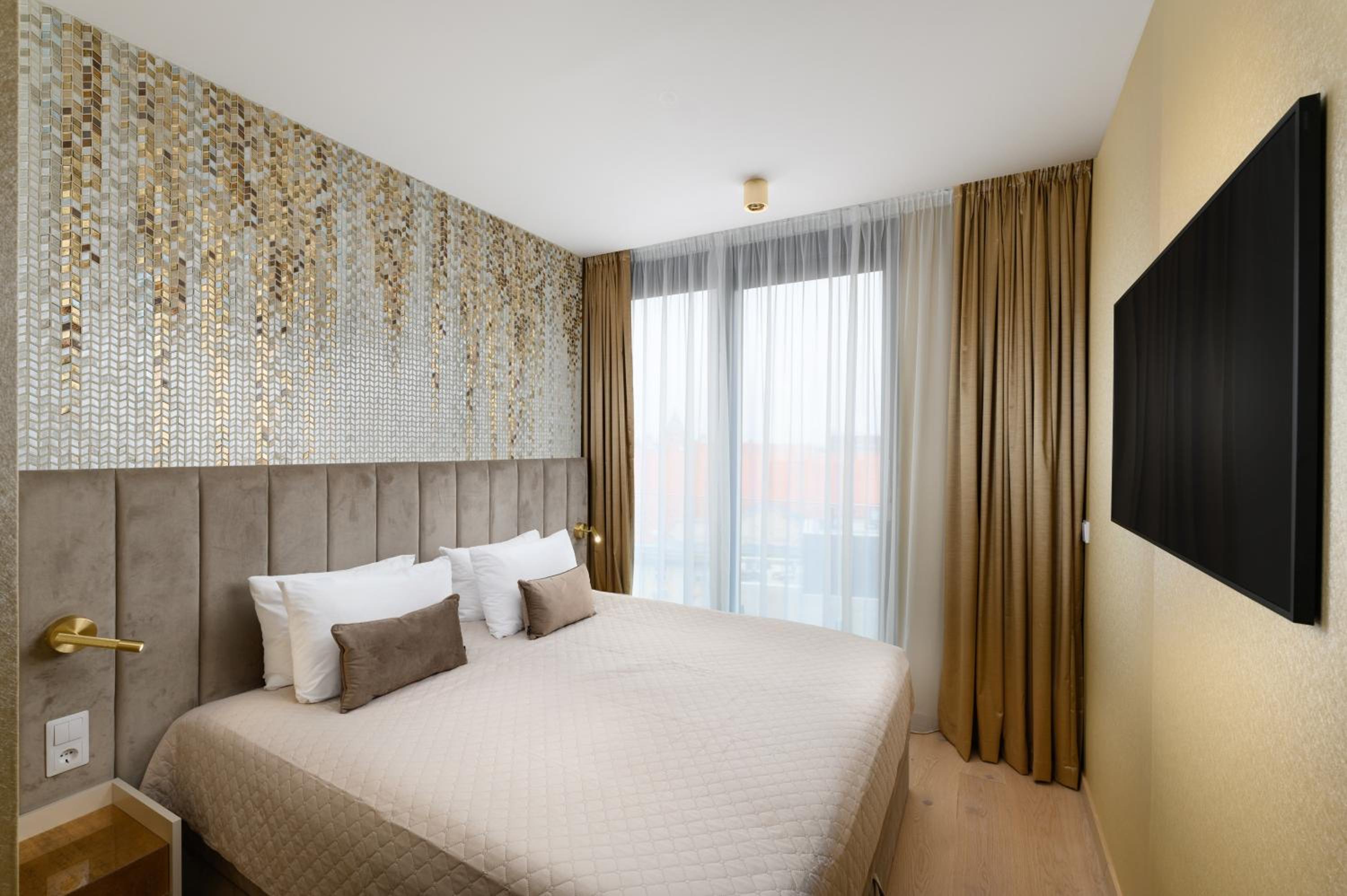 Two-Bedroom Suite