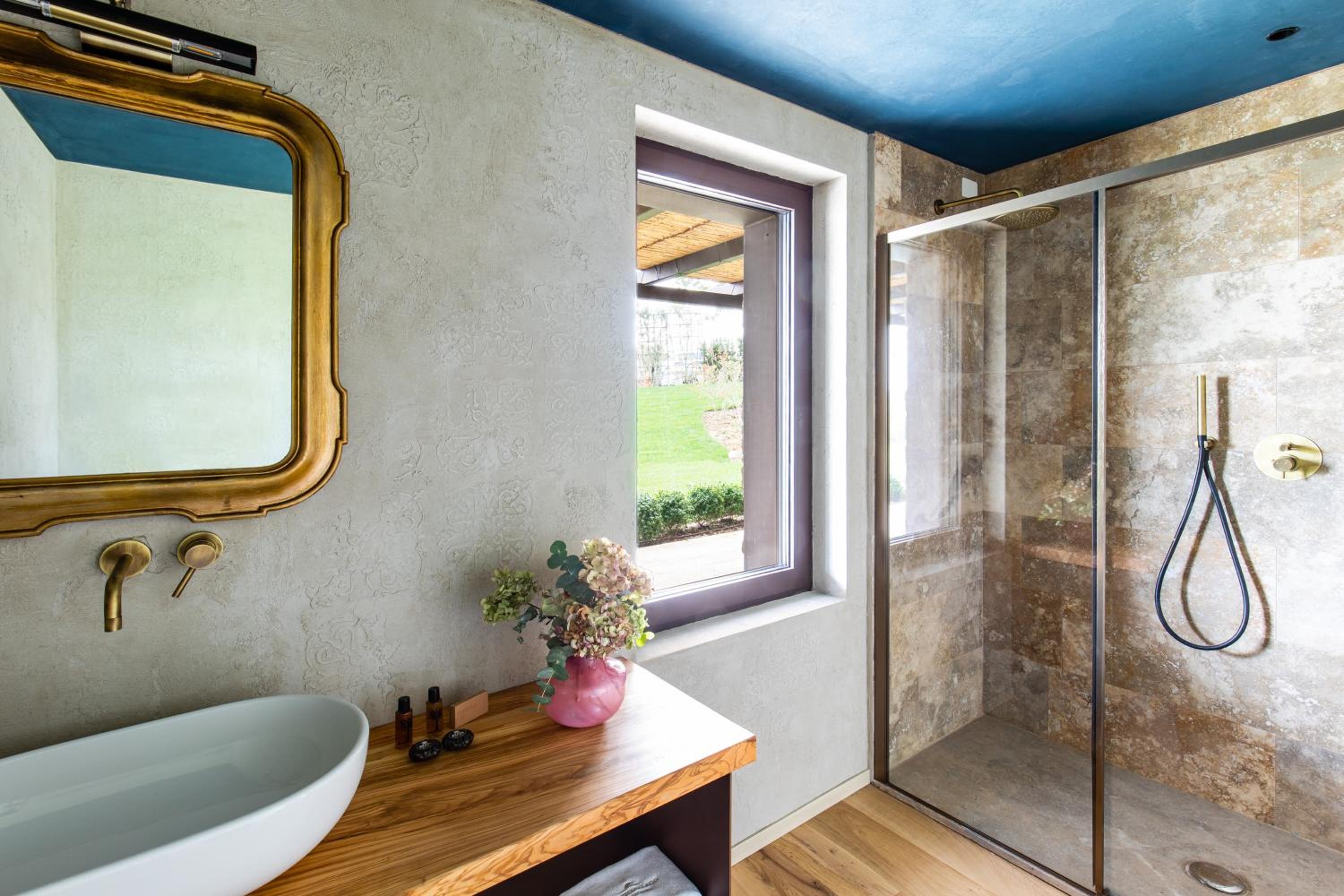 Suite with Terrace - Photo 4