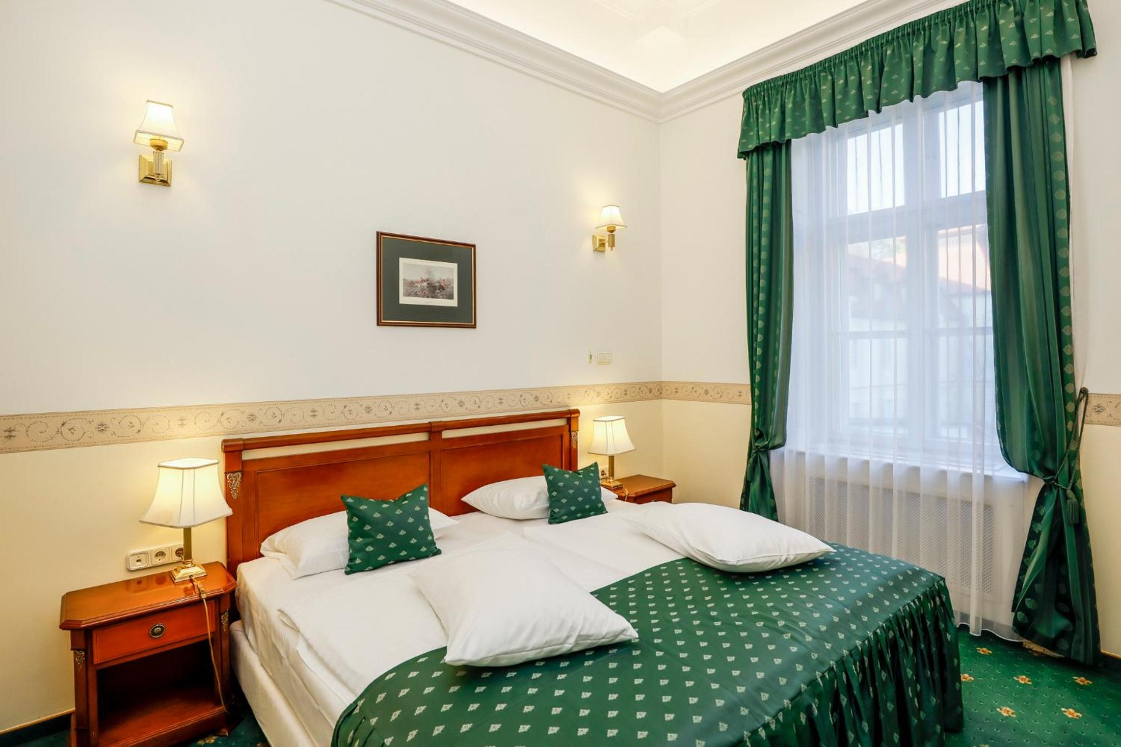 Standard Double Room - Main Building - Photo 1