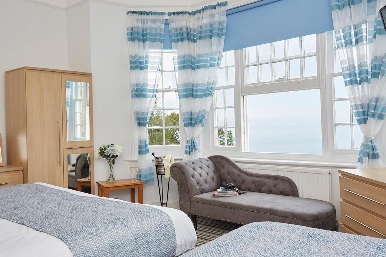 Triple Room with Sea View photo 2