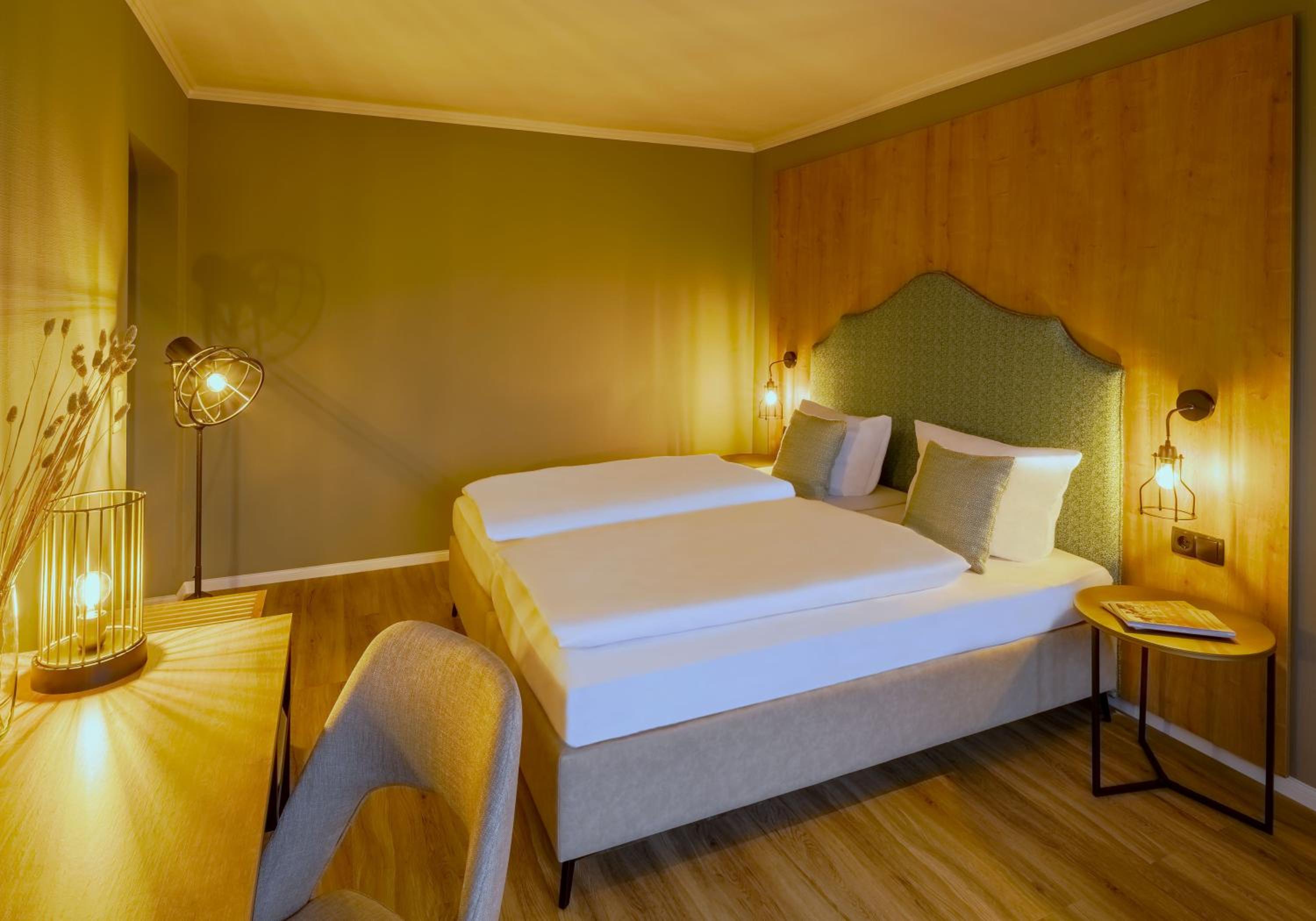 Deluxe Double Room - Photo 1