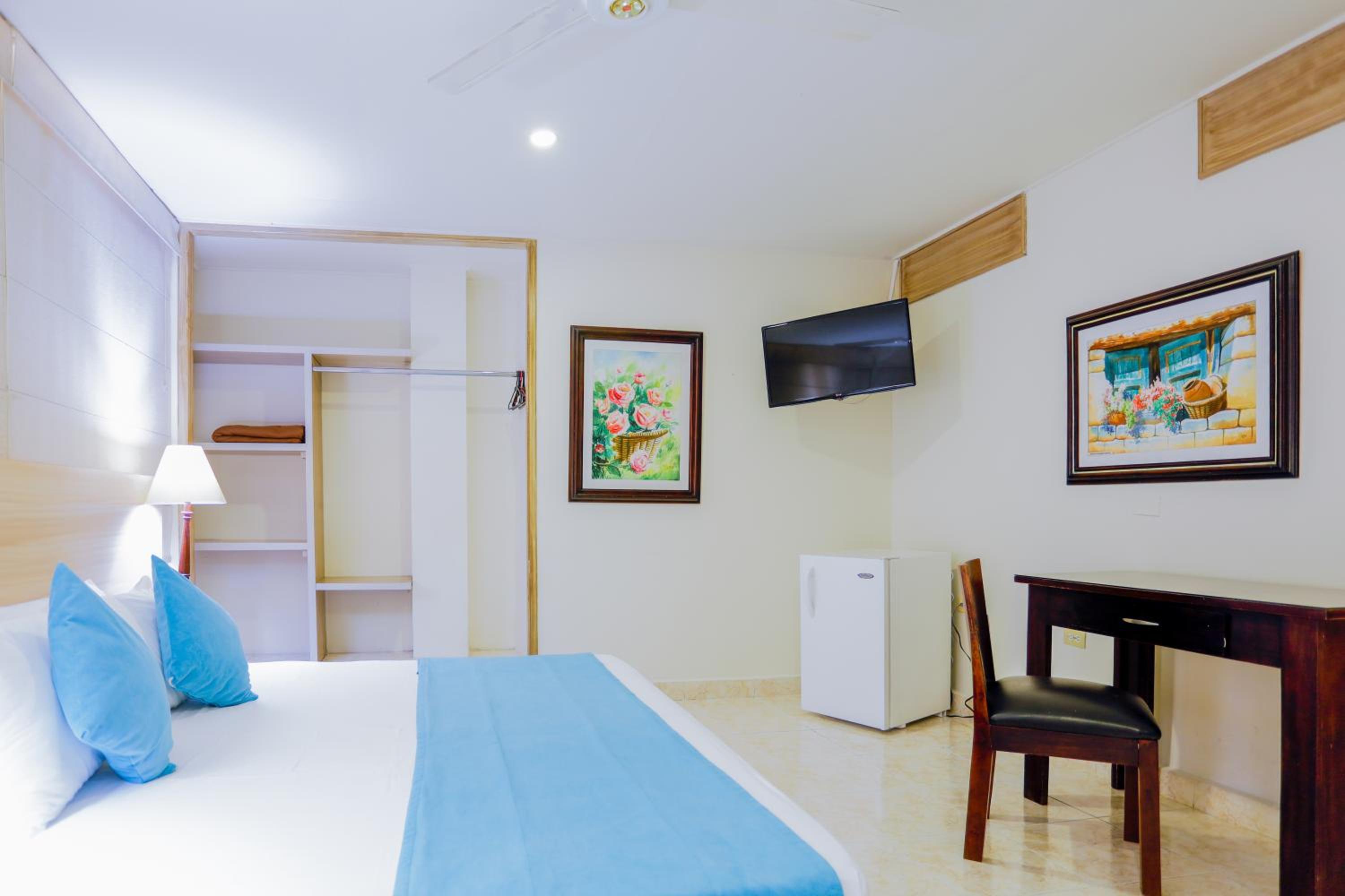 Double or Twin Room photo 2
